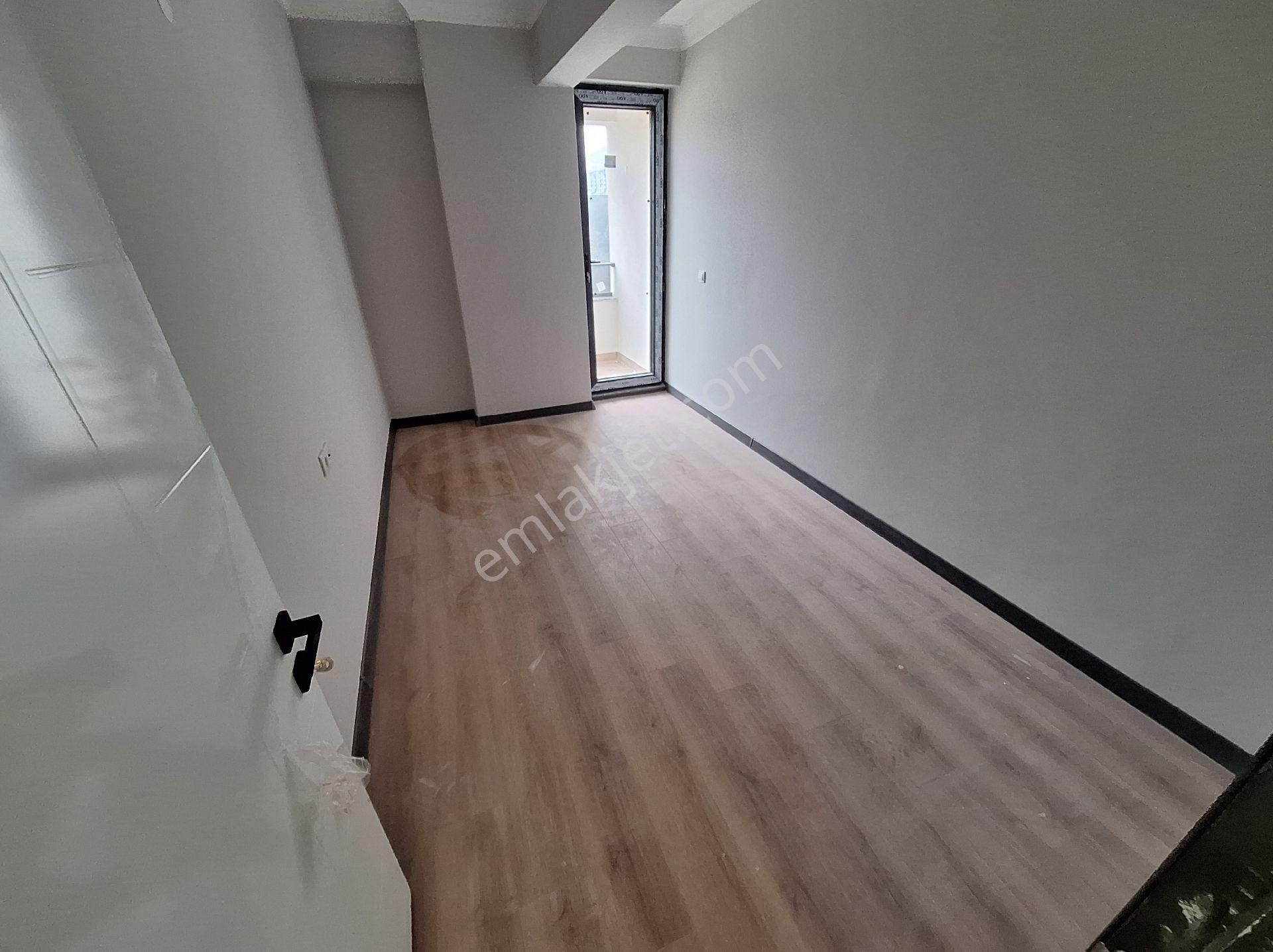 Havuzlu Site İçi, Kapalı Otoparklı, Asansörlü 3+1 Arakat Daire - Görsel 8