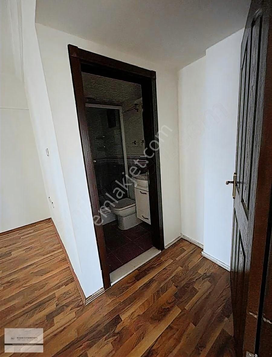 Okullara Toplu Ulasima Yakın 4+1 Çift Banyo Ara Kat Fırsat . - Görsel 30