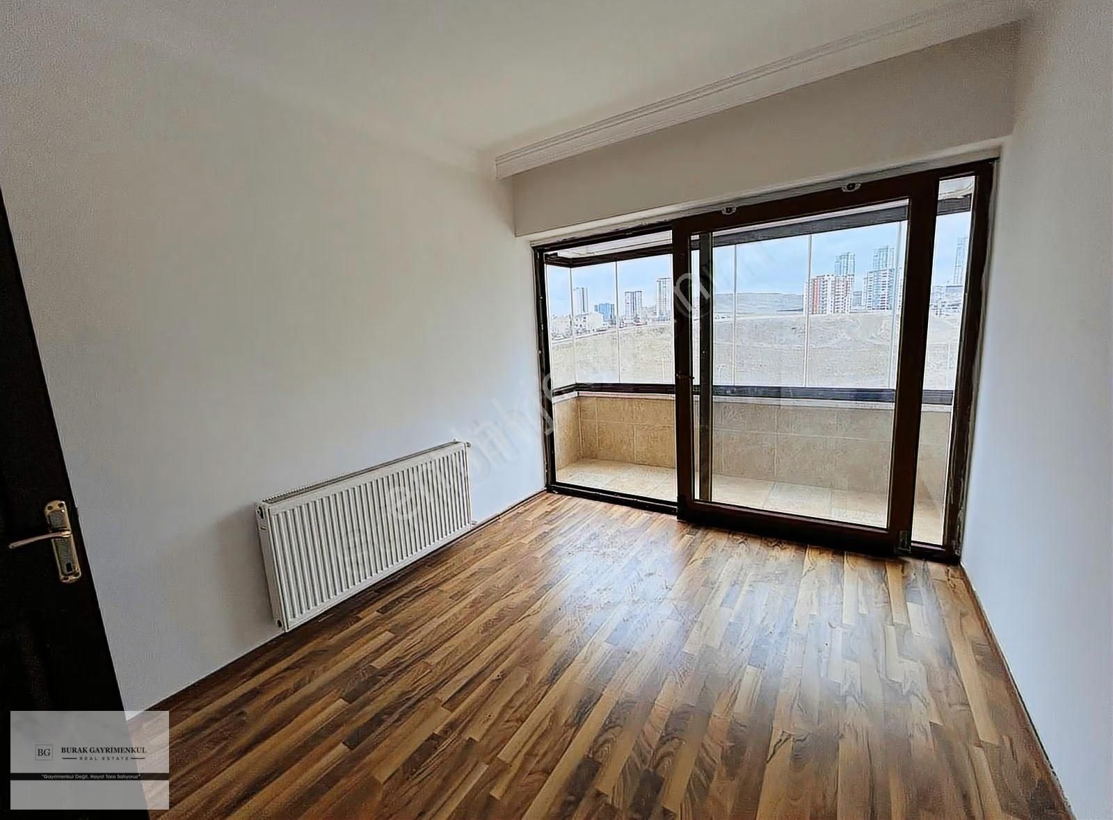 Okullara Toplu Ulasima Yakın 4+1 Çift Banyo Ara Kat Fırsat . - Görsel 7