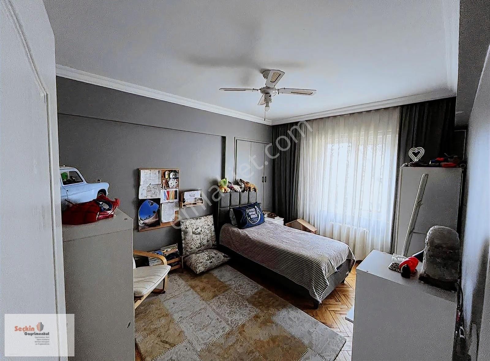 Maltepe Zümrütevlerde Arsapayı 72 M2 Zümrüt Sitesinde 3+1 Güney - Görsel 22
