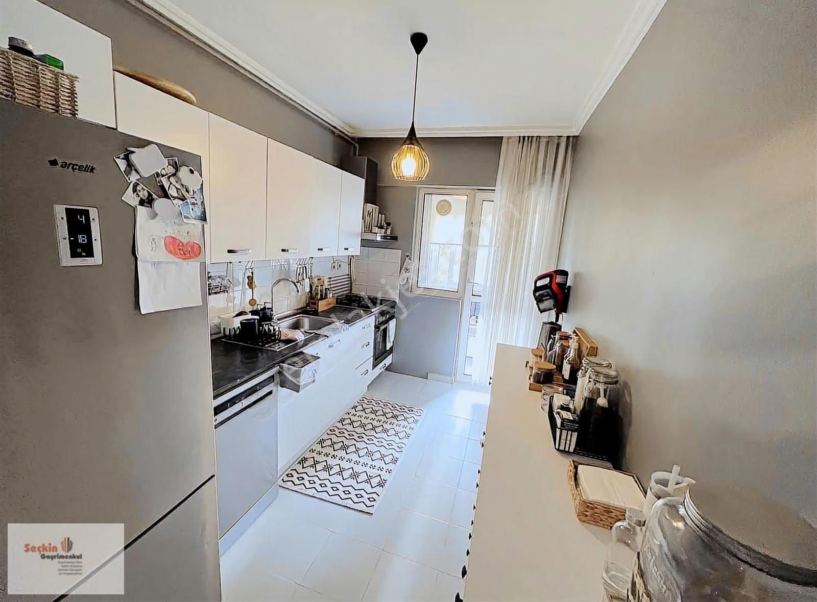 Maltepe Zümrütevlerde Arsapayı 72 M2 Zümrüt Sitesinde 3+1 Güney - Görsel 26