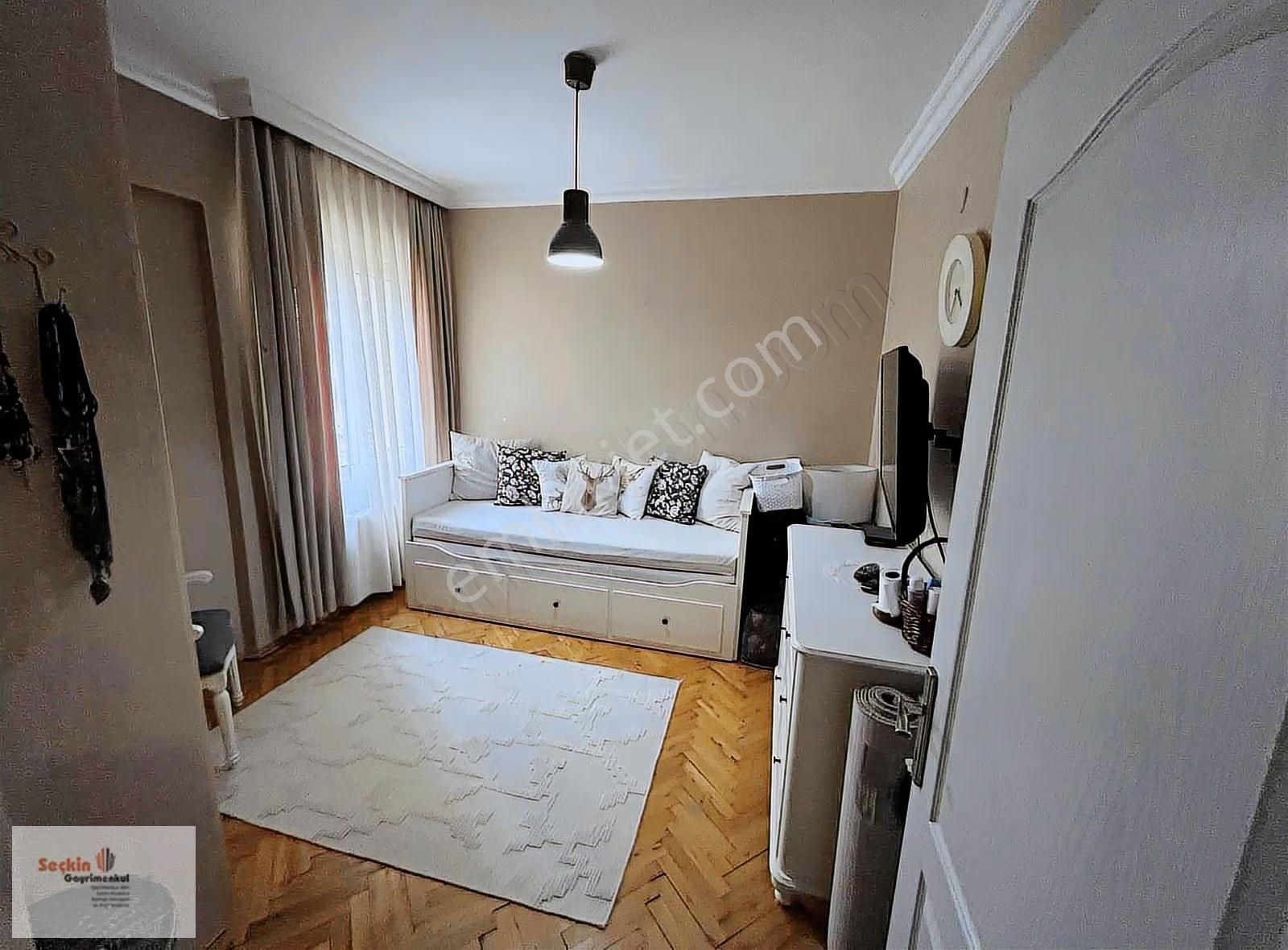 Maltepe Zümrütevlerde Arsapayı 72 M2 Zümrüt Sitesinde 3+1 Güney - Görsel 24