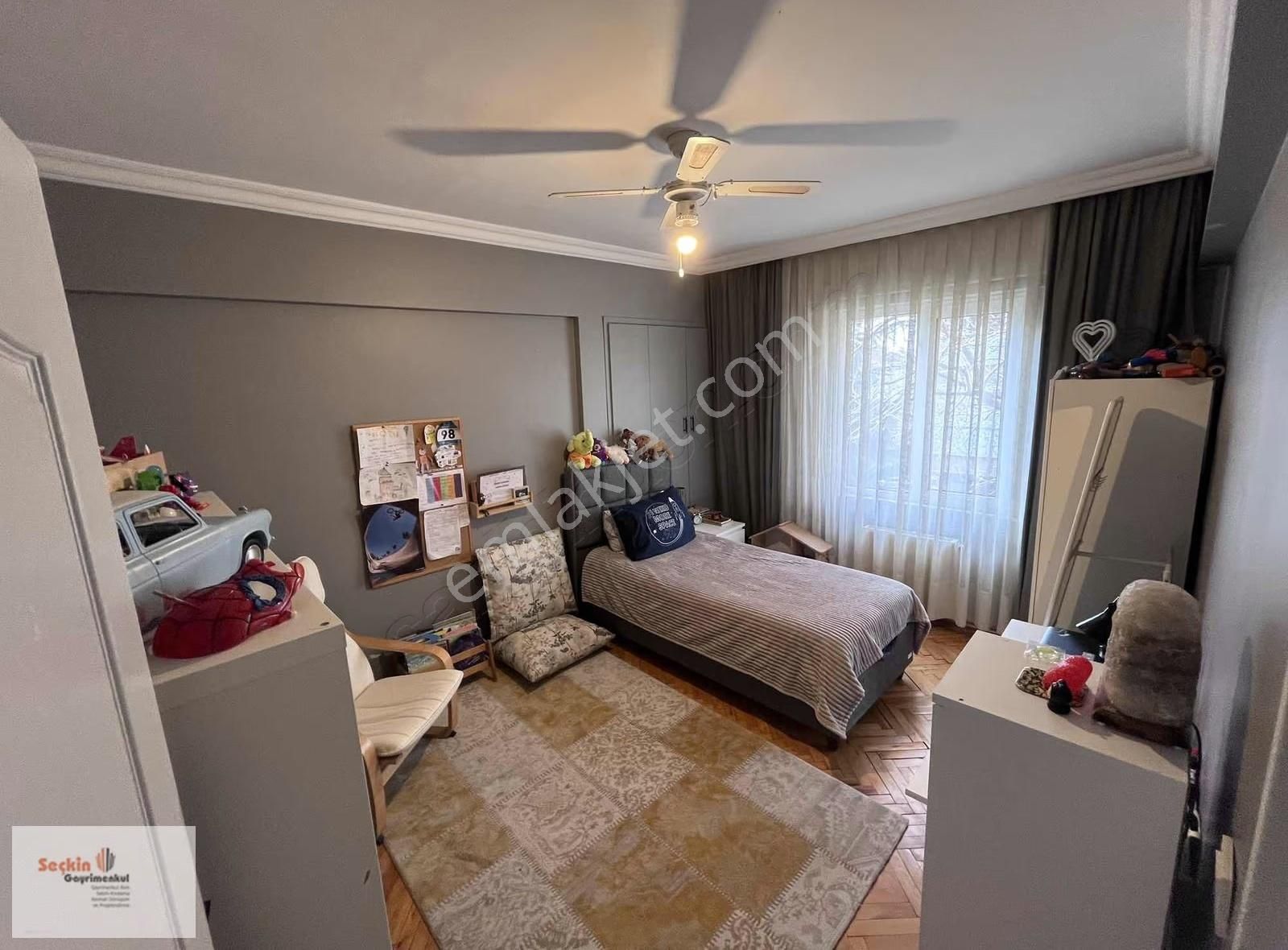 Maltepe Zümrütevlerde Arsapayı 72 M2 Zümrüt Sitesinde 3+1 Güney - Görsel 3