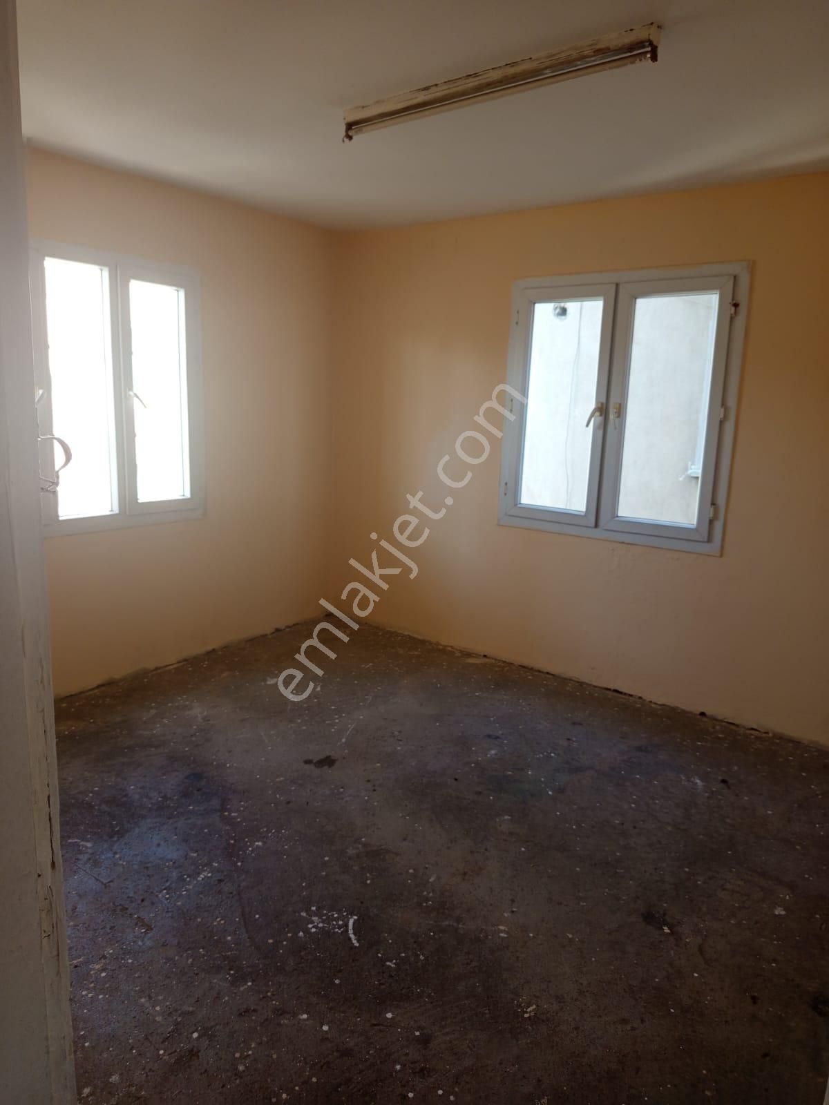 Kiralık Aylık 2+1 Yeşilyurt 3kat Kapalı Mutfak Geniş 2balkon 8,500tl - Görsel 4