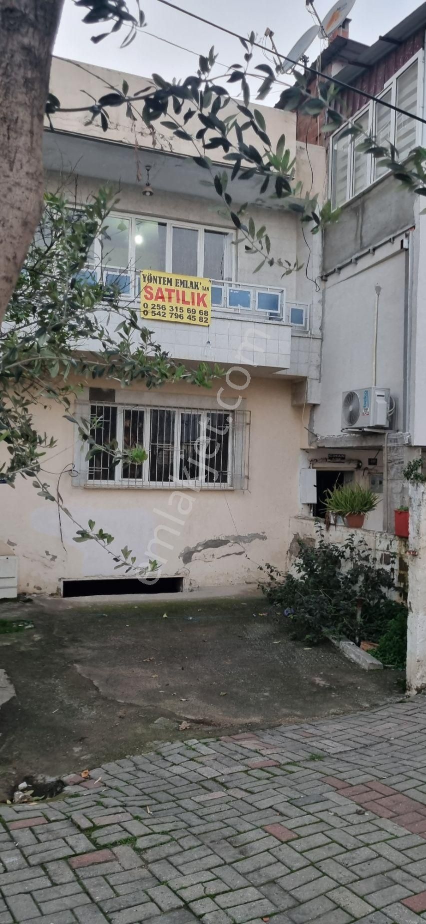 Aydın Nazilli Yöntem Emlaktan Cumhuriyet Mahallesinde 2 Katlı Satılık Müstakil Ev