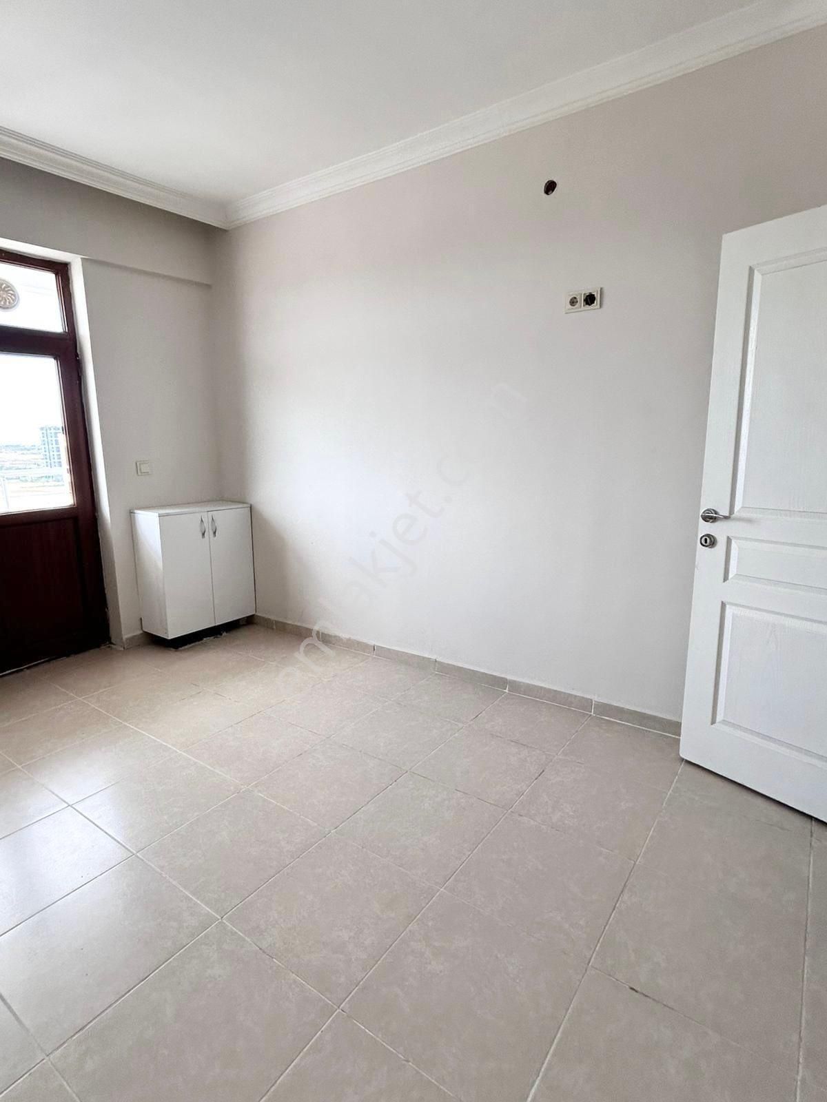 Winstown İle Araştırmaya Yürüme Mesafesinde - Görsel 8