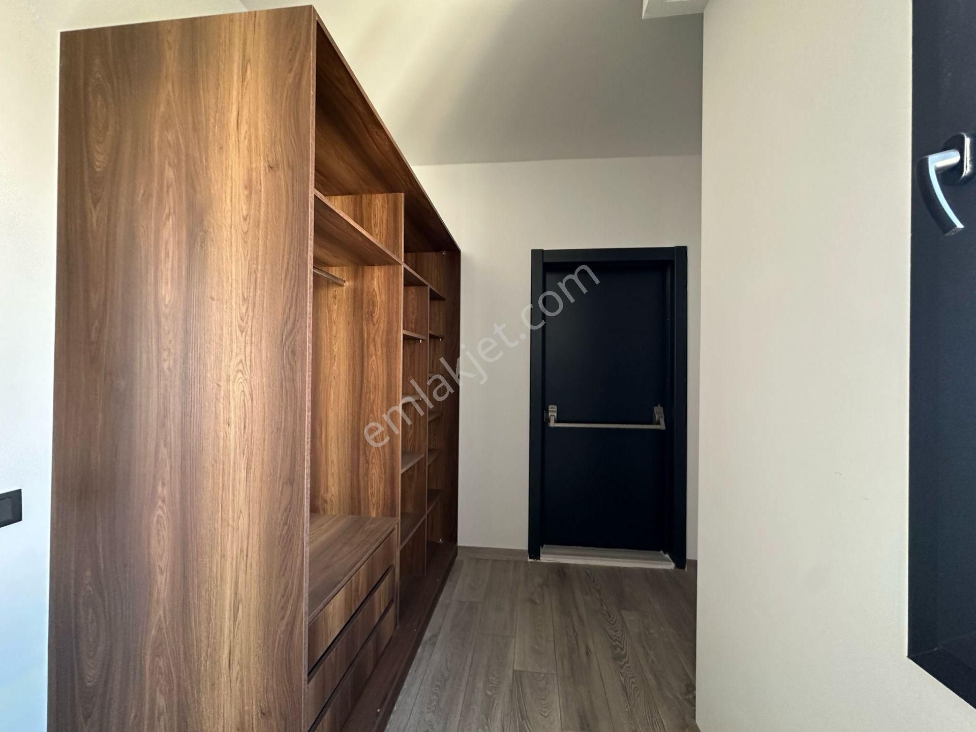 Erdemli Merkezde Satılık 3+1 Sıfır Daire Bağımsız Mutfak - Görsel 22