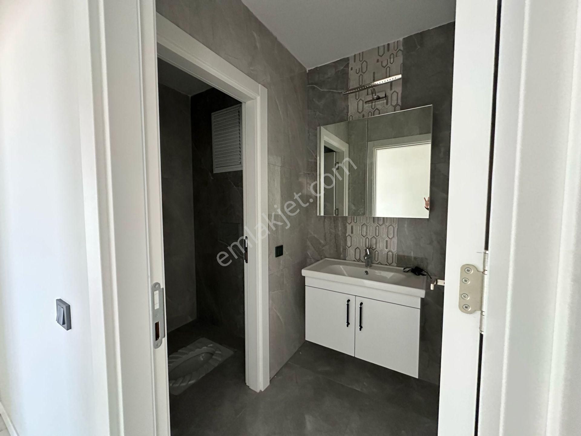 Erdemli Merkezde Satılık 3+1 Sıfır Daire Bağımsız Mutfak - Görsel 31