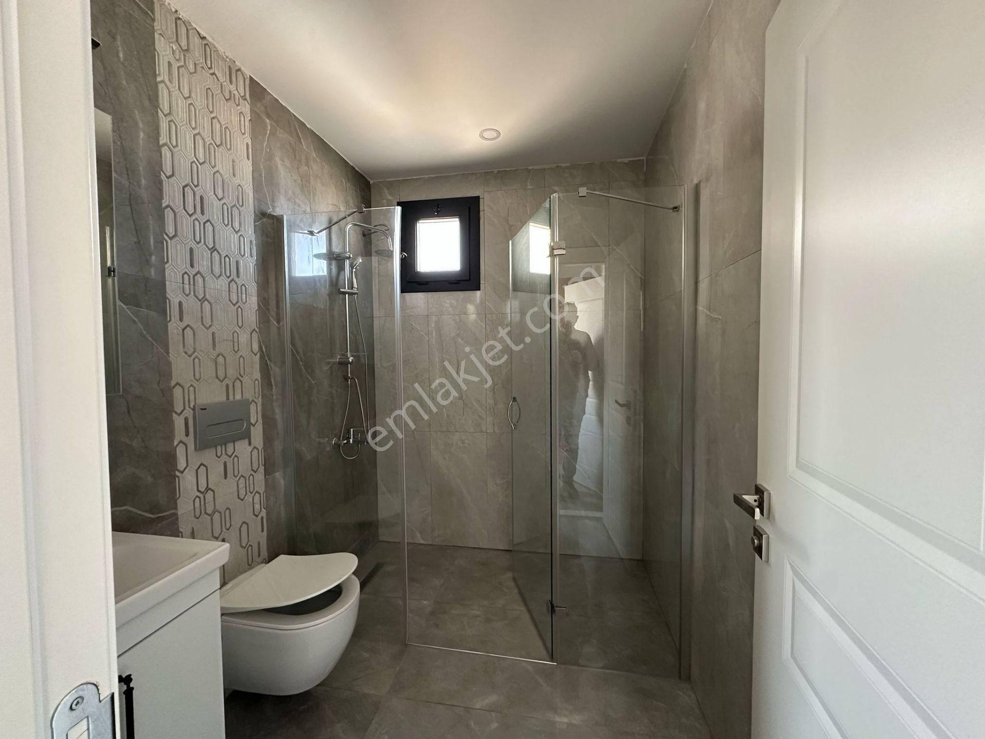 Erdemli Merkezde Satılık 3+1 Sıfır Daire Bağımsız Mutfak - Görsel 27