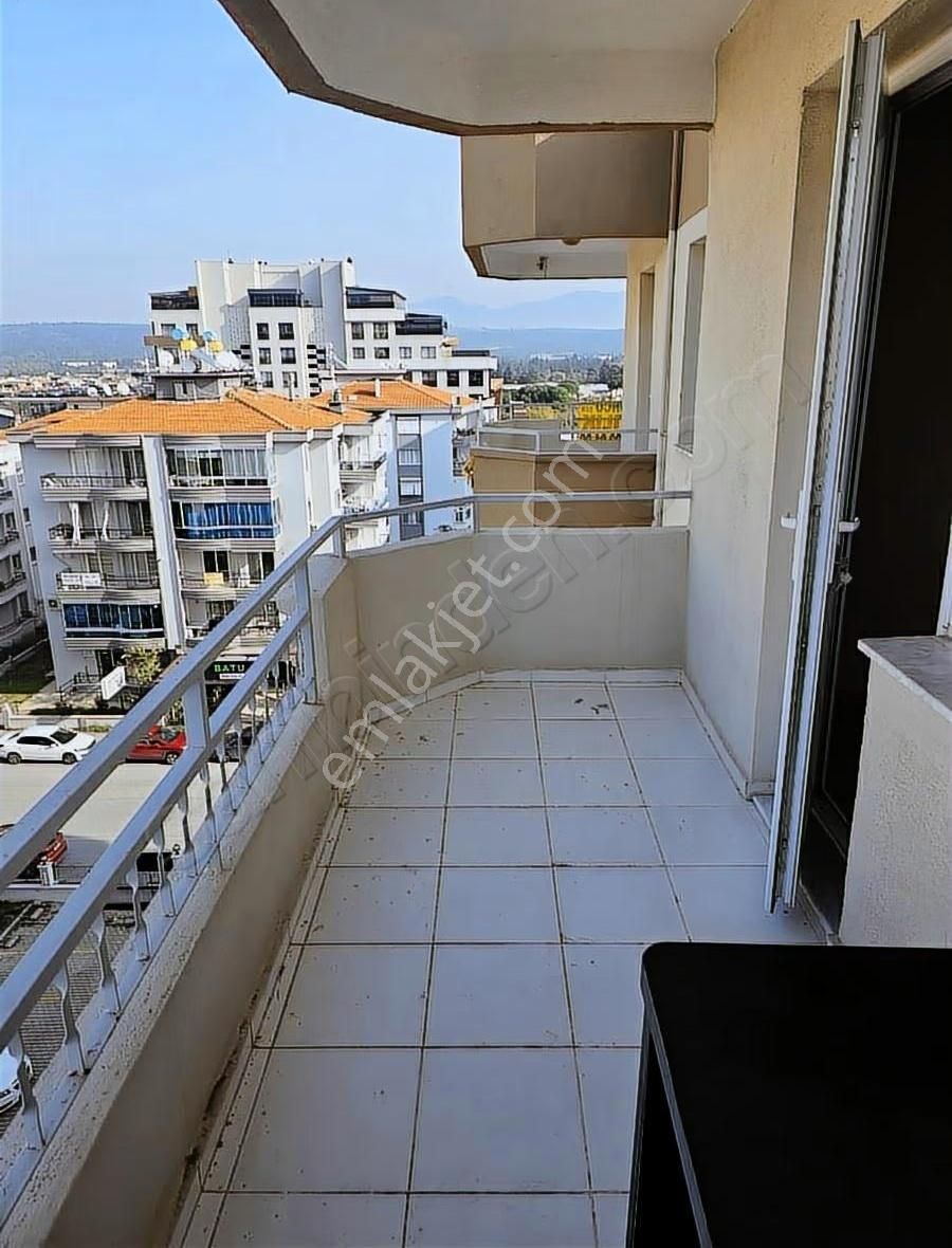 Metro Avm'ye Yakın Önü Açık Ferah