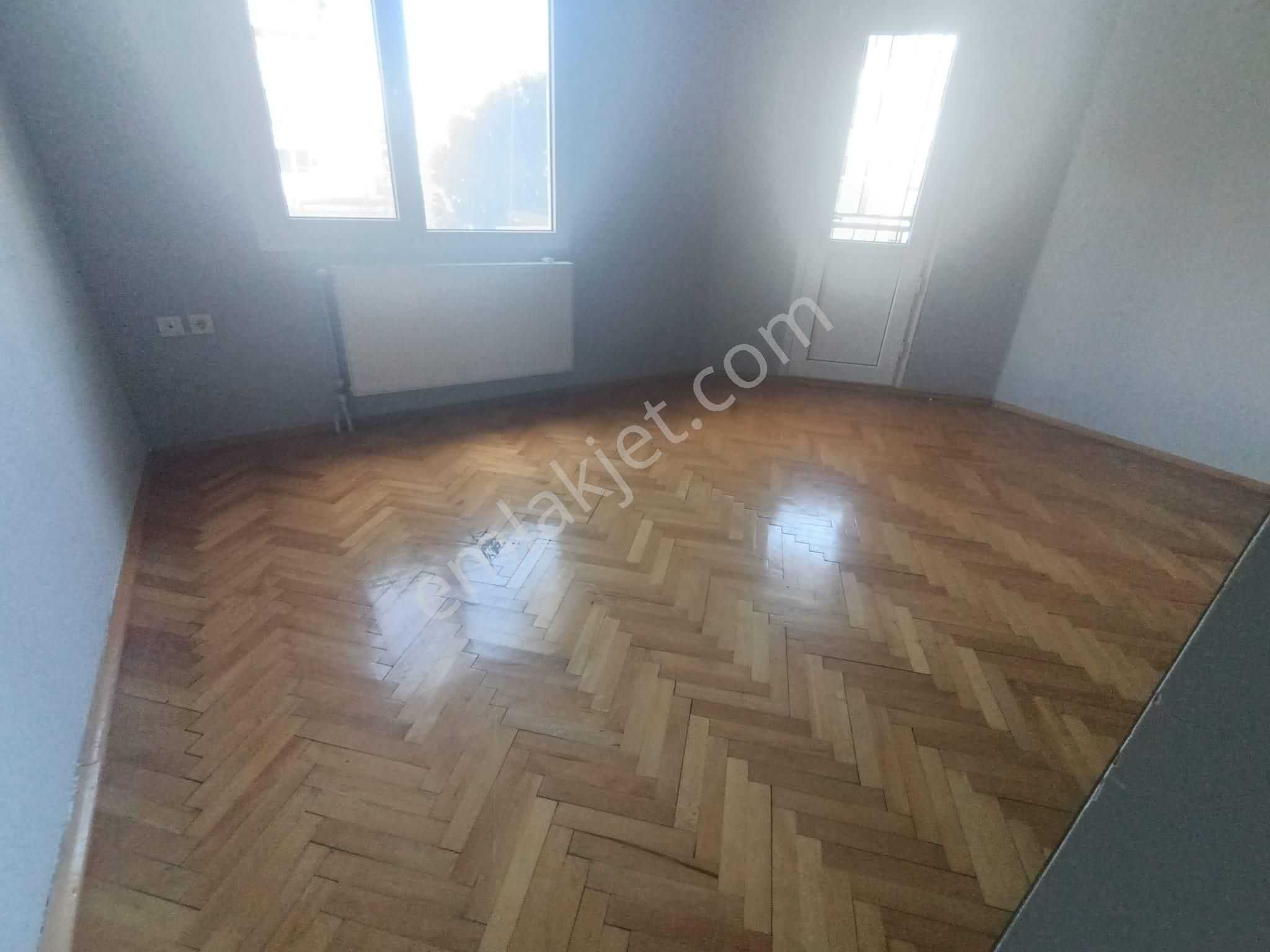 Merkezi Konumda Yeni Girne Yakını 3+1 Doğalgazlı Lüks Daire - Görsel 9