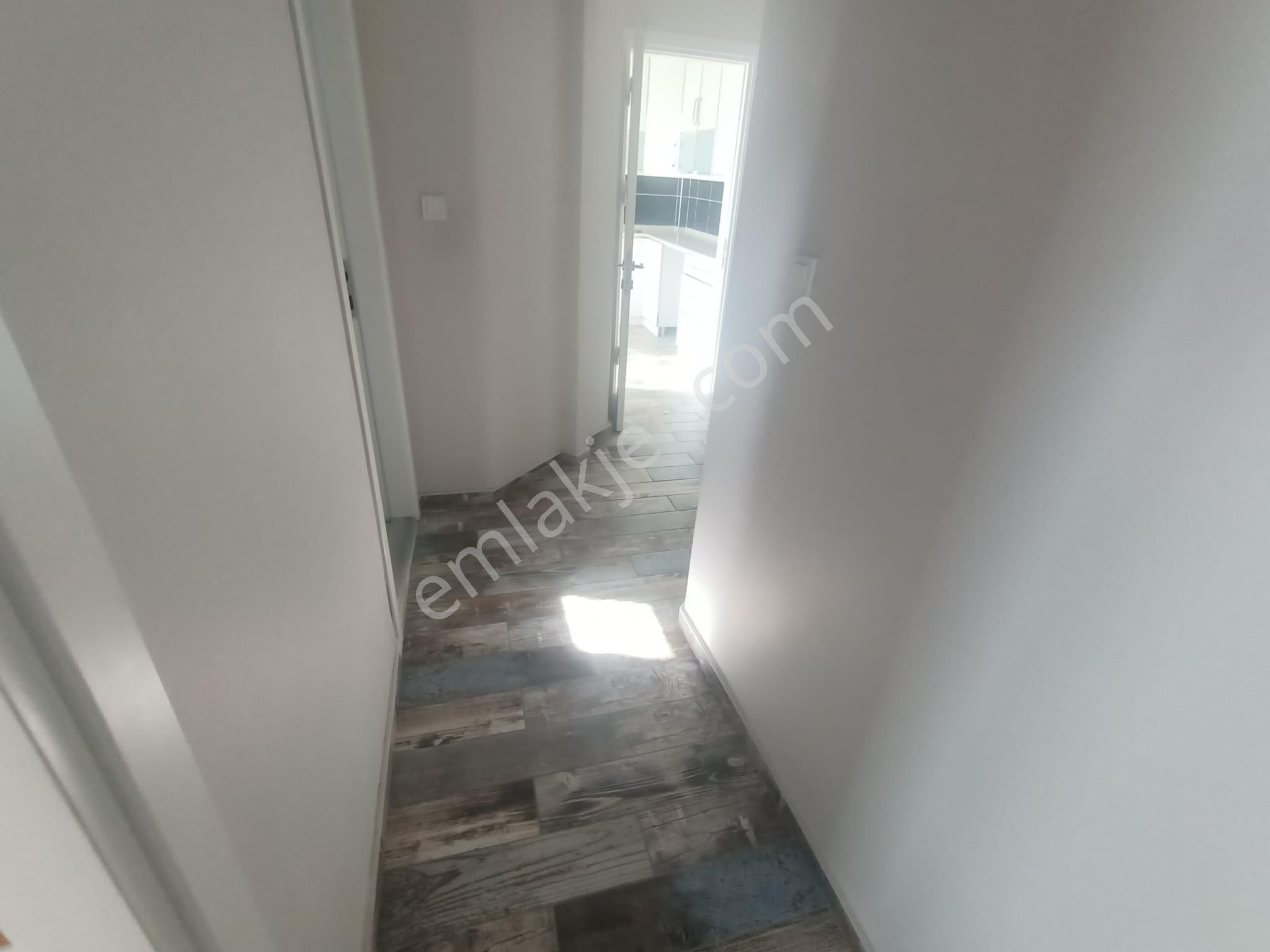 Merkezi Konumda Yeni Girne Yakını 3+1 Doğalgazlı Lüks Daire - Görsel 6