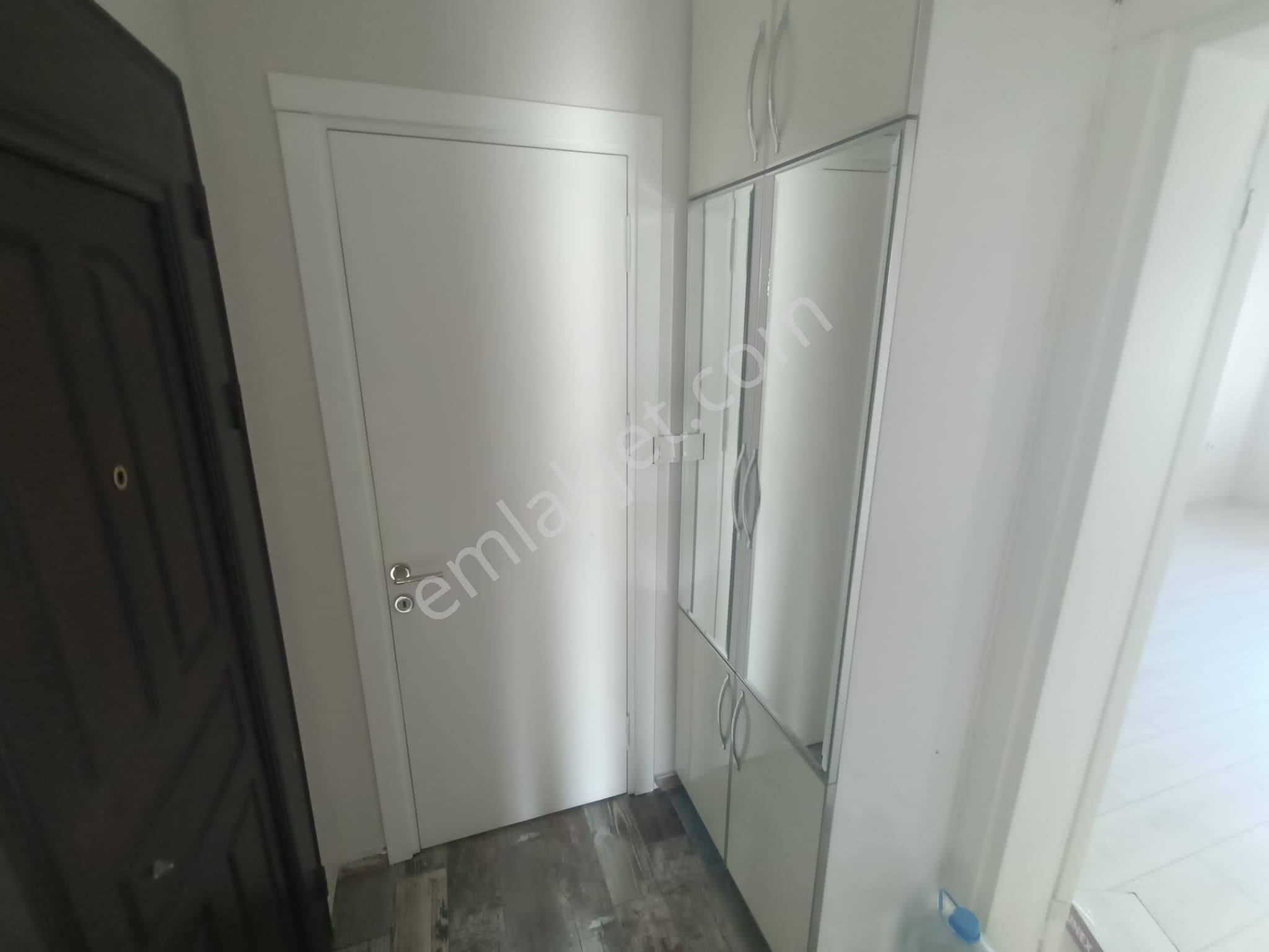 Merkezi Konumda Yeni Girne Yakını 3+1 Doğalgazlı Lüks Daire - Görsel 10