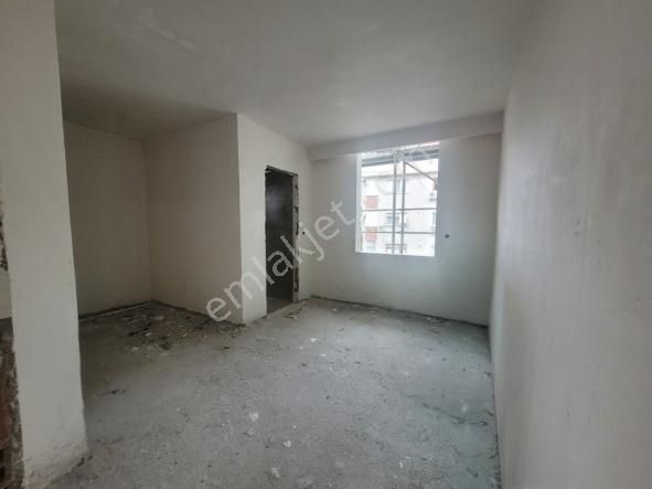 İncirli Caddesine Yürüme Mesafesinde 3+1 Ön Cephe Ferah Daire !! - Görsel 11