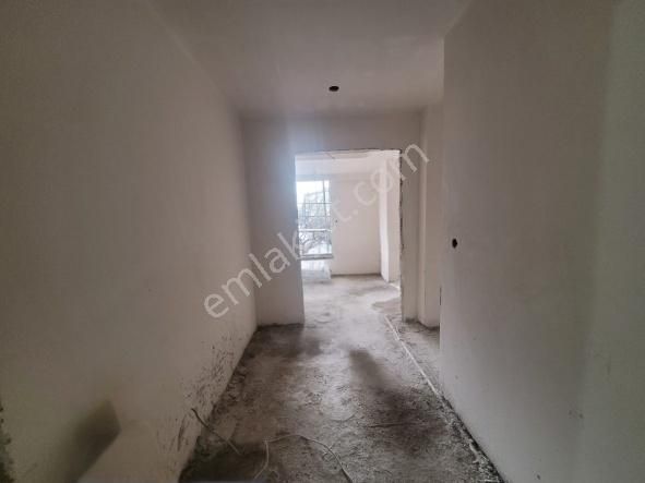 İncirli Caddesine Yürüme Mesafesinde 3+1 Ön Cephe Ferah Daire !! - Görsel 14