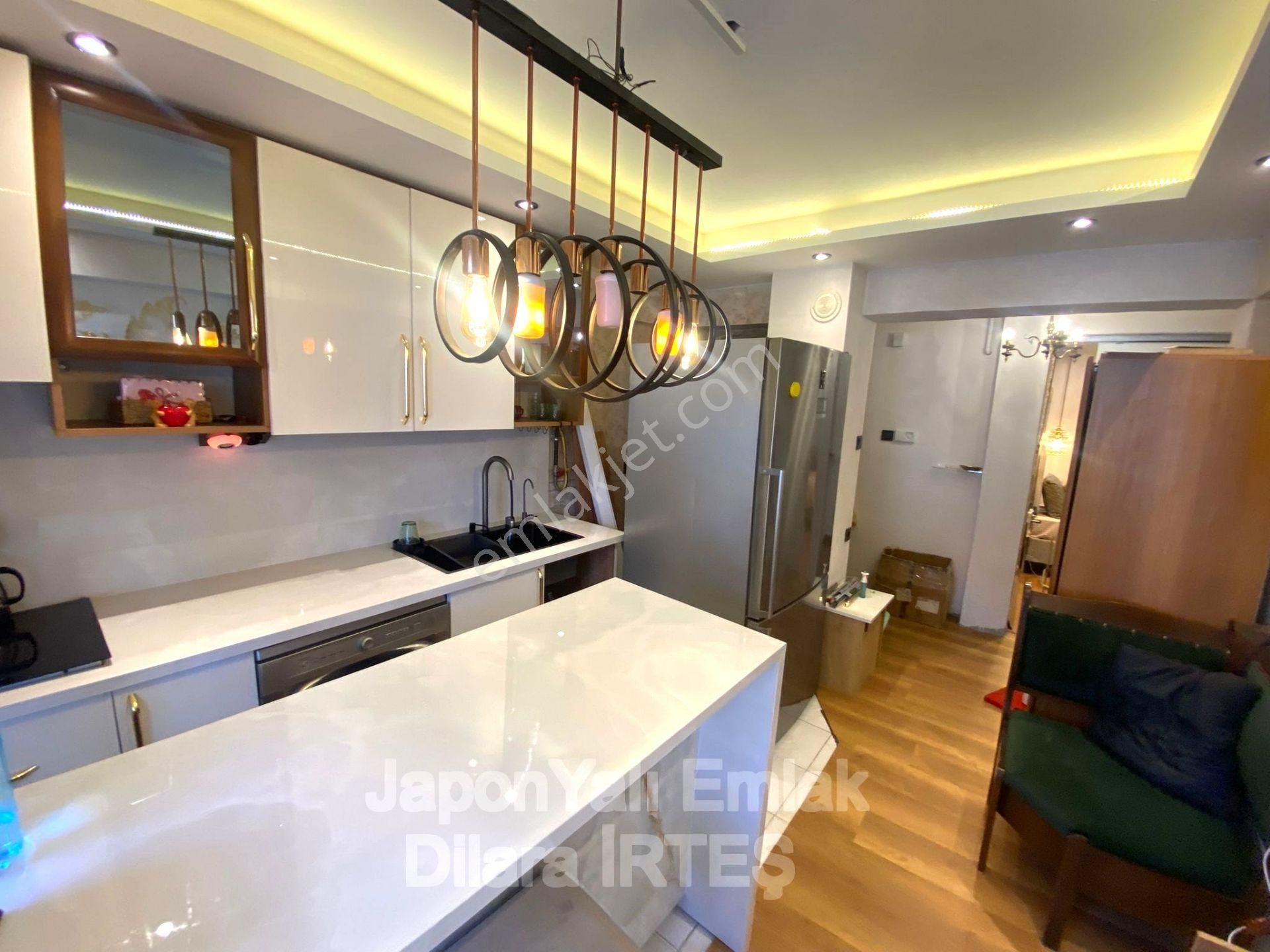 Küçükyalı’da Deniz Manzaralı Asansörlü Eşyalı Kiralık Daire - Görsel 9