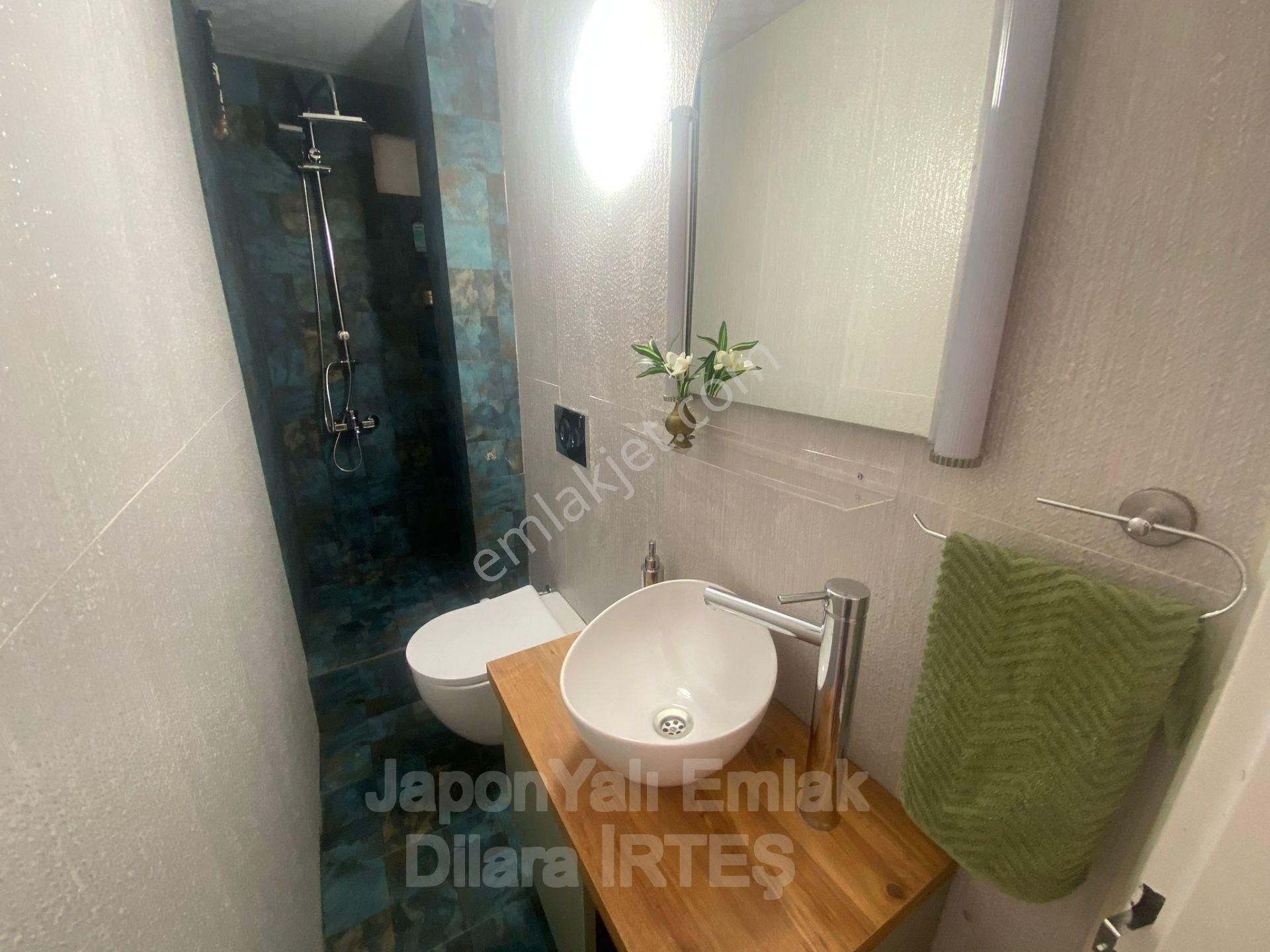 Küçükyalı’da Deniz Manzaralı Asansörlü Eşyalı Kiralık Daire - Görsel 17