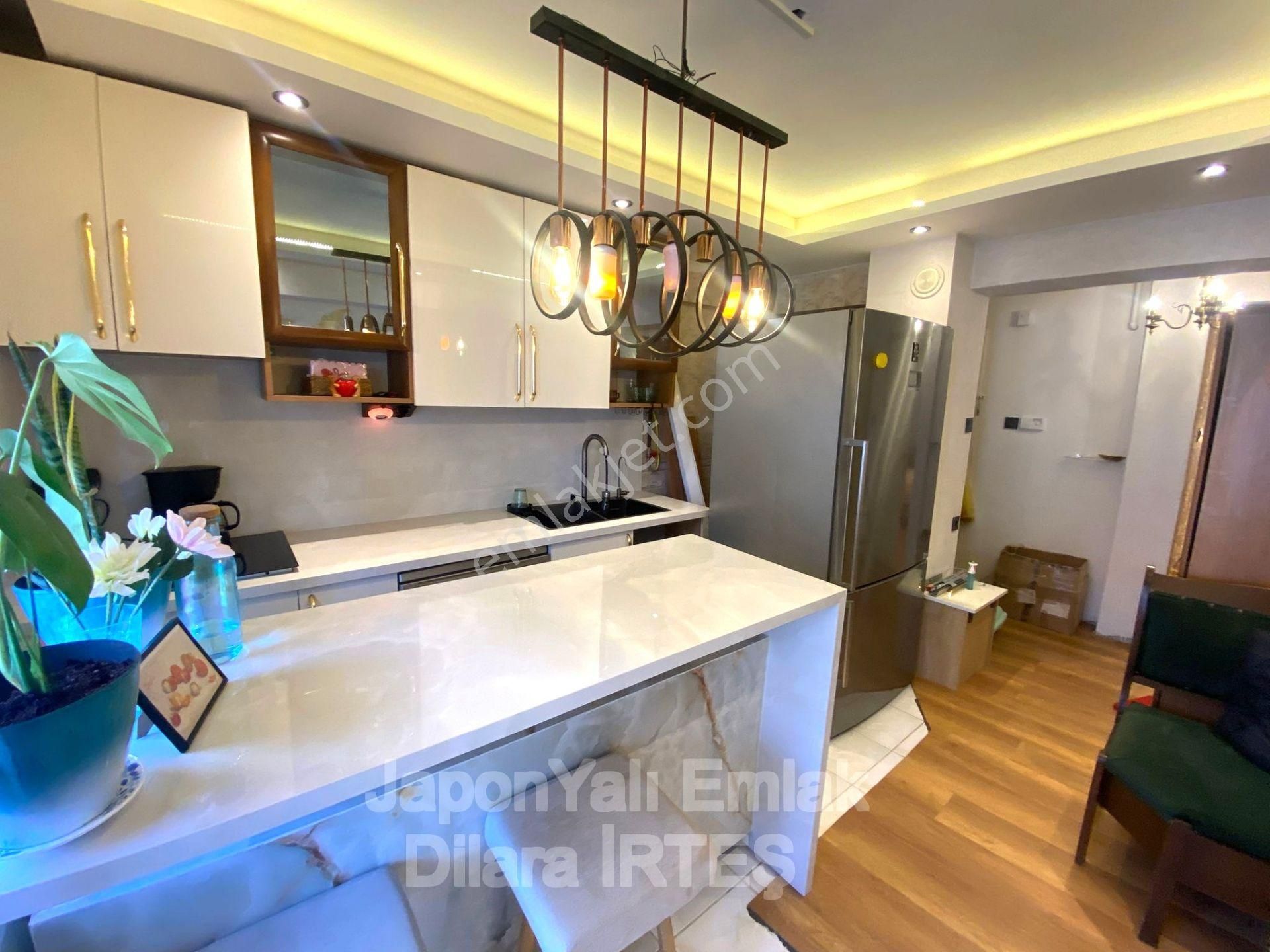 Küçükyalı’da Deniz Manzaralı Asansörlü Eşyalı Kiralık Daire - Görsel 8