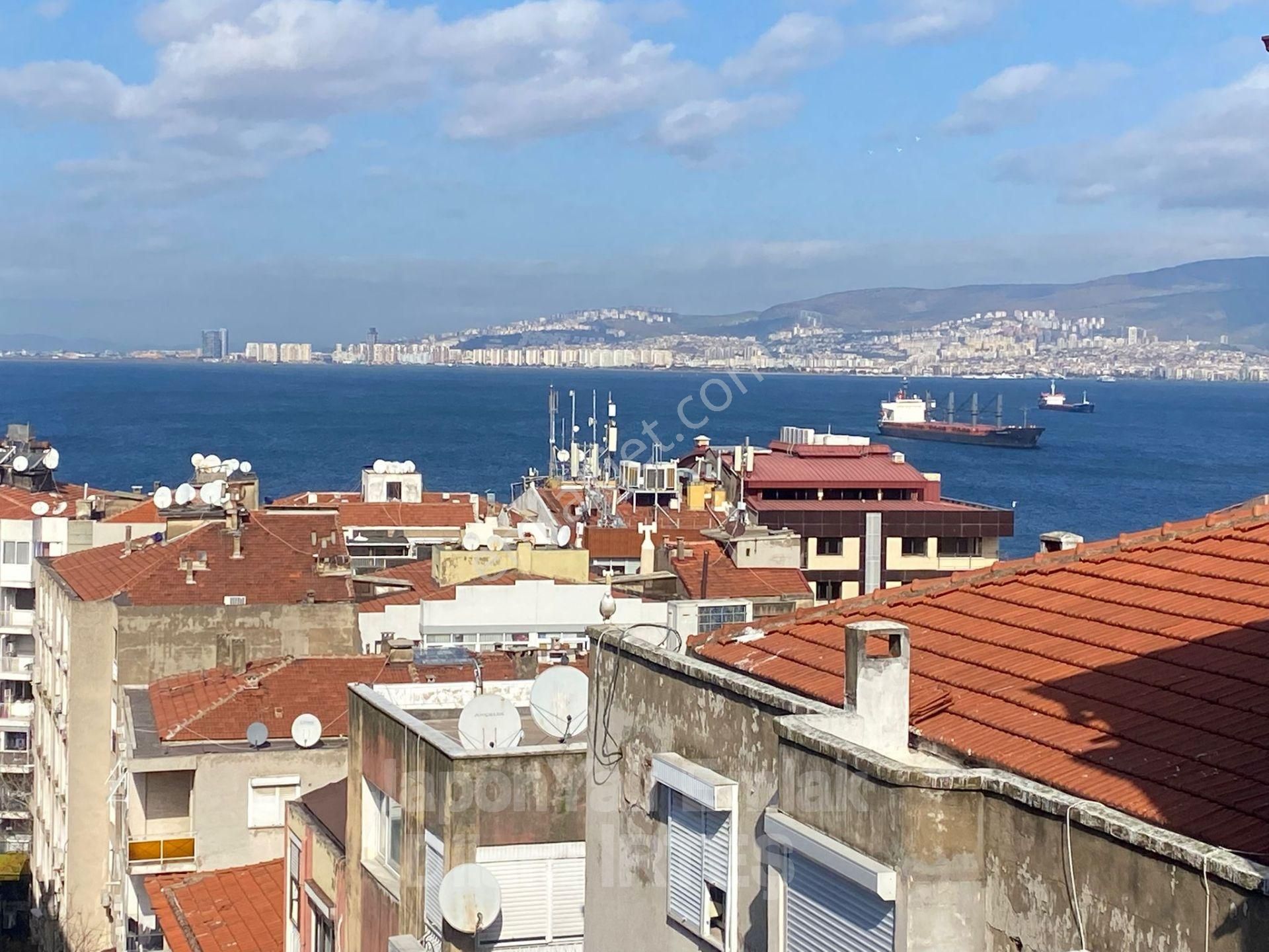 Küçükyalı’da Deniz Manzaralı Asansörlü Eşyalı Kiralık Daire - Görsel 31