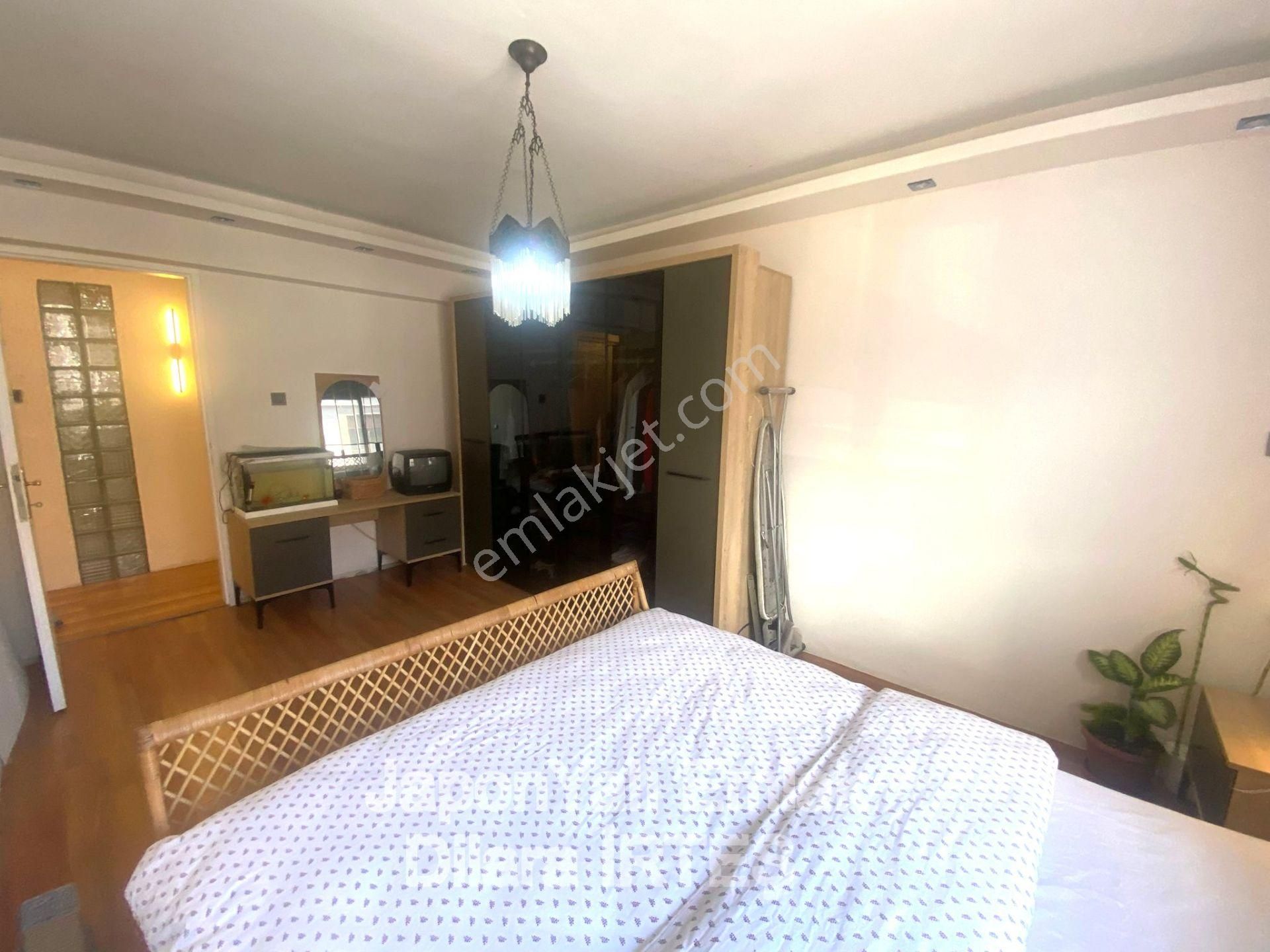 Küçükyalı’da Deniz Manzaralı Asansörlü Eşyalı Kiralık Daire - Görsel 21