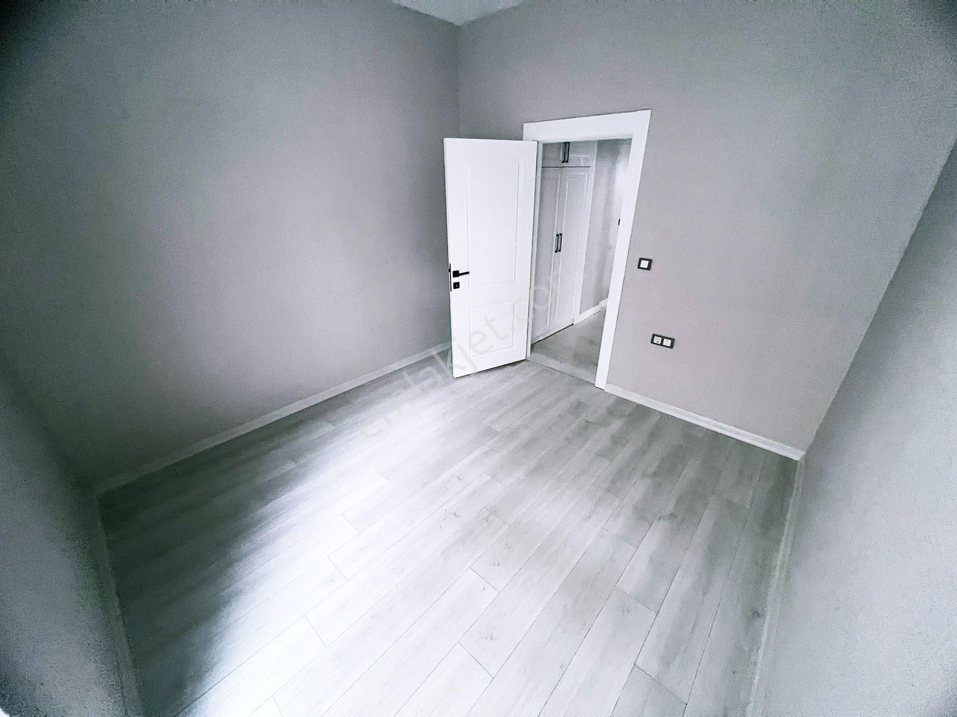 Cihandan Sancaktepe Mahalle Kırıkkaleliler Cadde Üzeri 3+1 Daire - Görsel 16