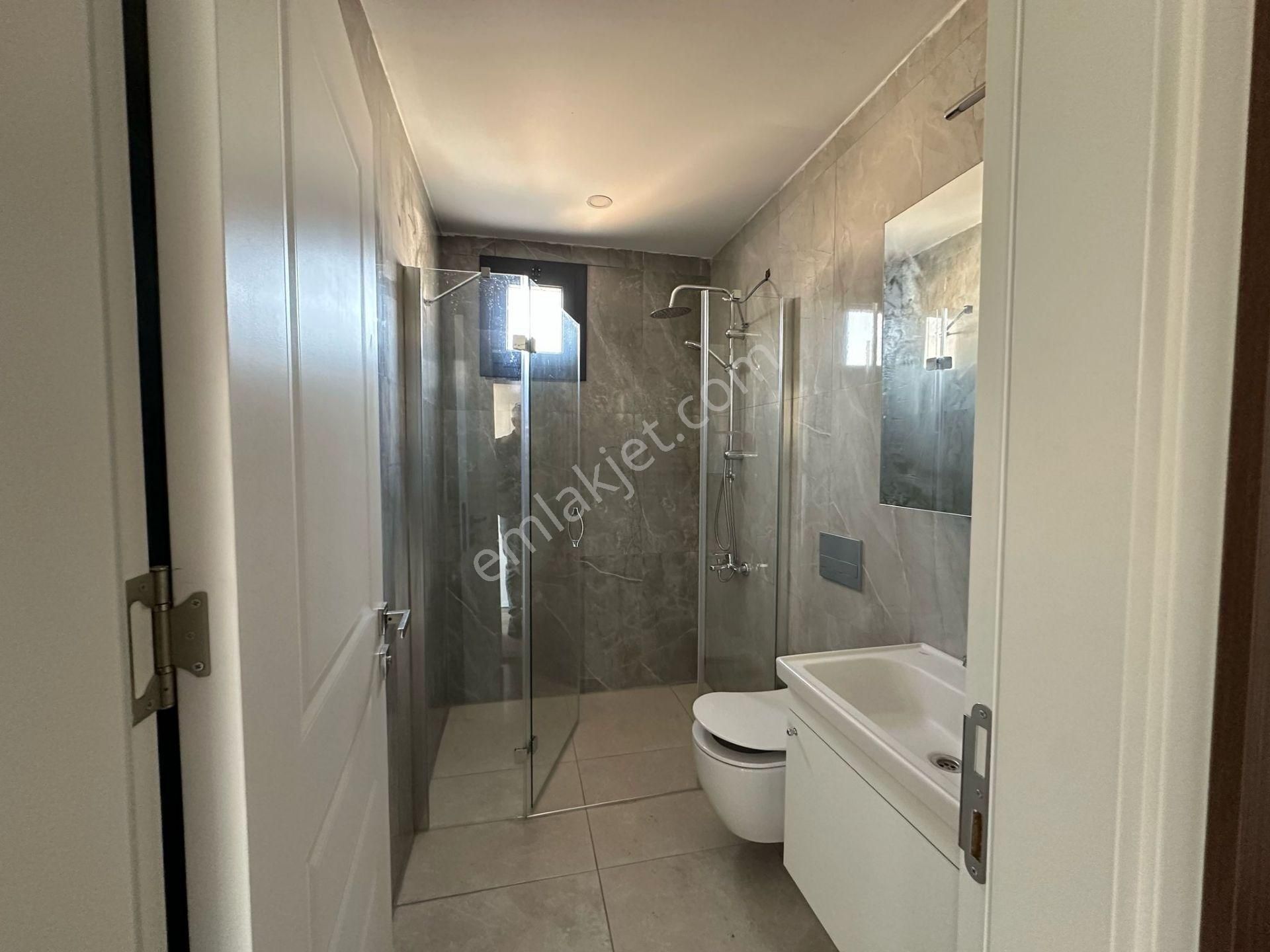 Erdemli Merkezde Satılık 4+1 Sıfır Daire (180m²) - Görsel 29