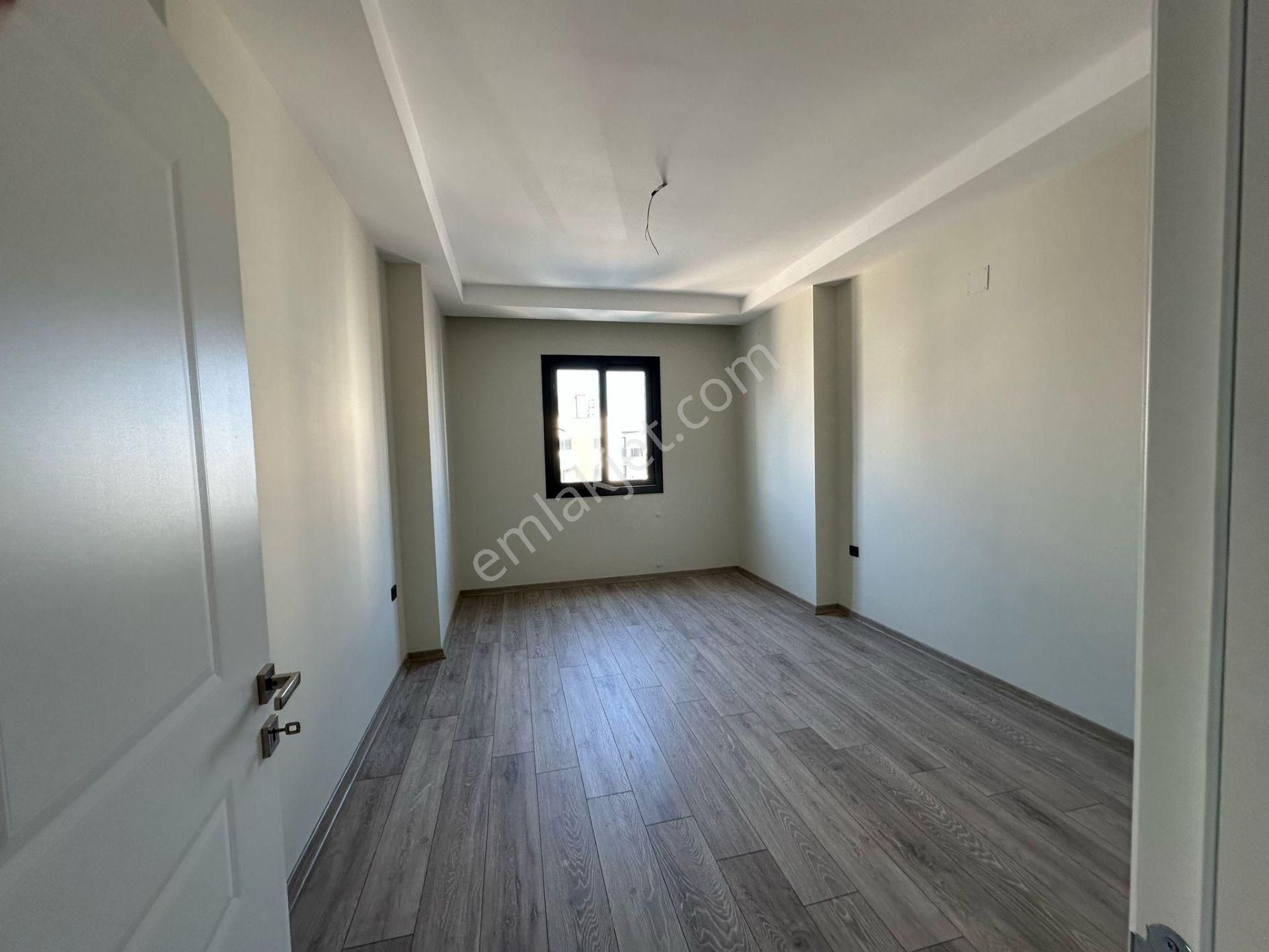 Erdemli Merkezde Satılık 4+1 Sıfır Daire (180m²) - Görsel 37