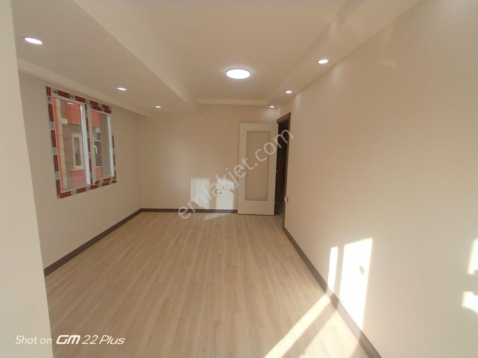Bahcelievler Çobançeşmede Satlık 2+1 Arakat Sıfır Daire - Görsel 3