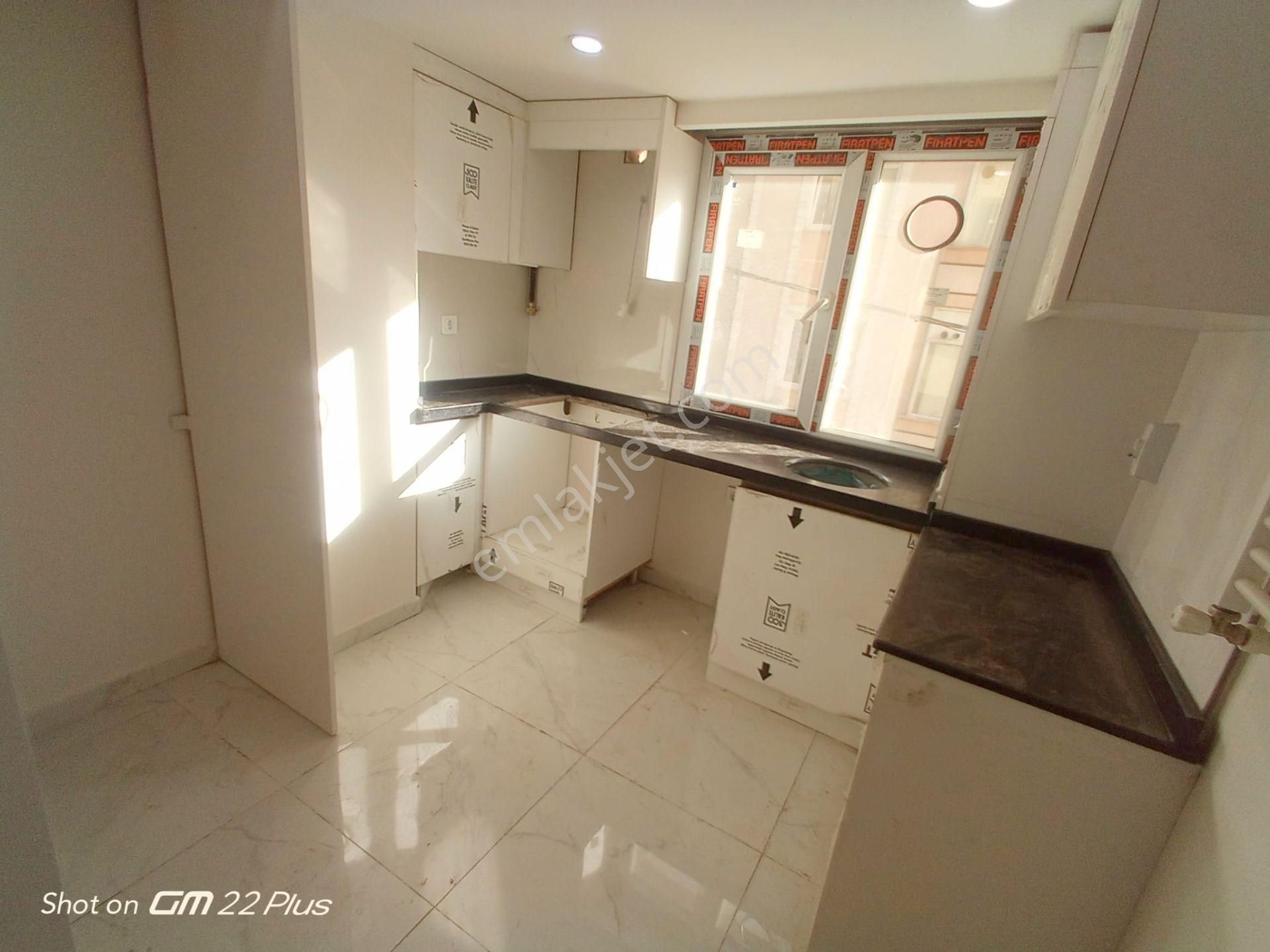 Bahcelievler Çobançeşmede Satlık 2+1 Arakat Sıfır Daire - Görsel 8
