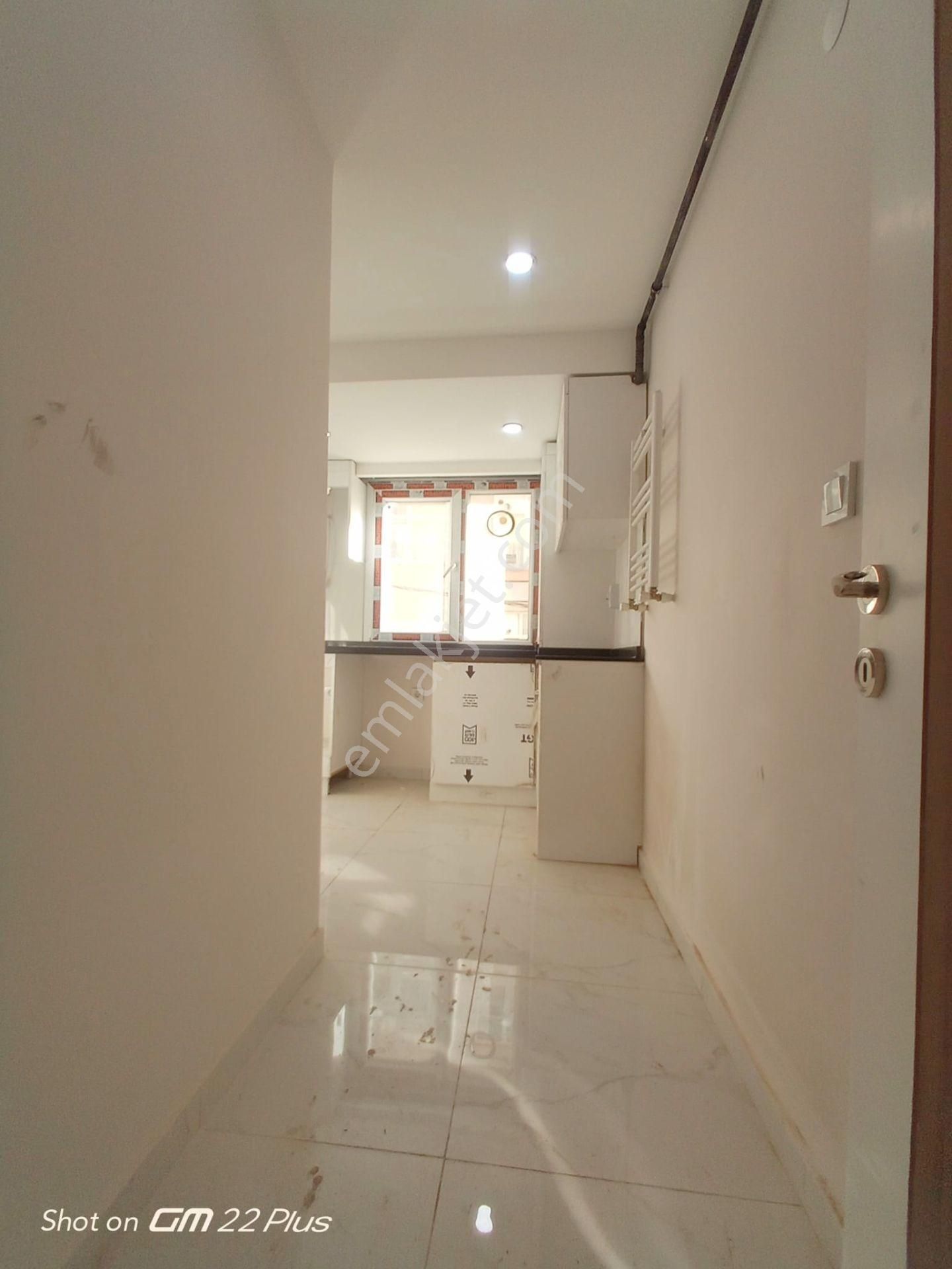 Bahcelievler Çobançeşmede Satlık 2+1 Arakat Sıfır Daire - Görsel 10