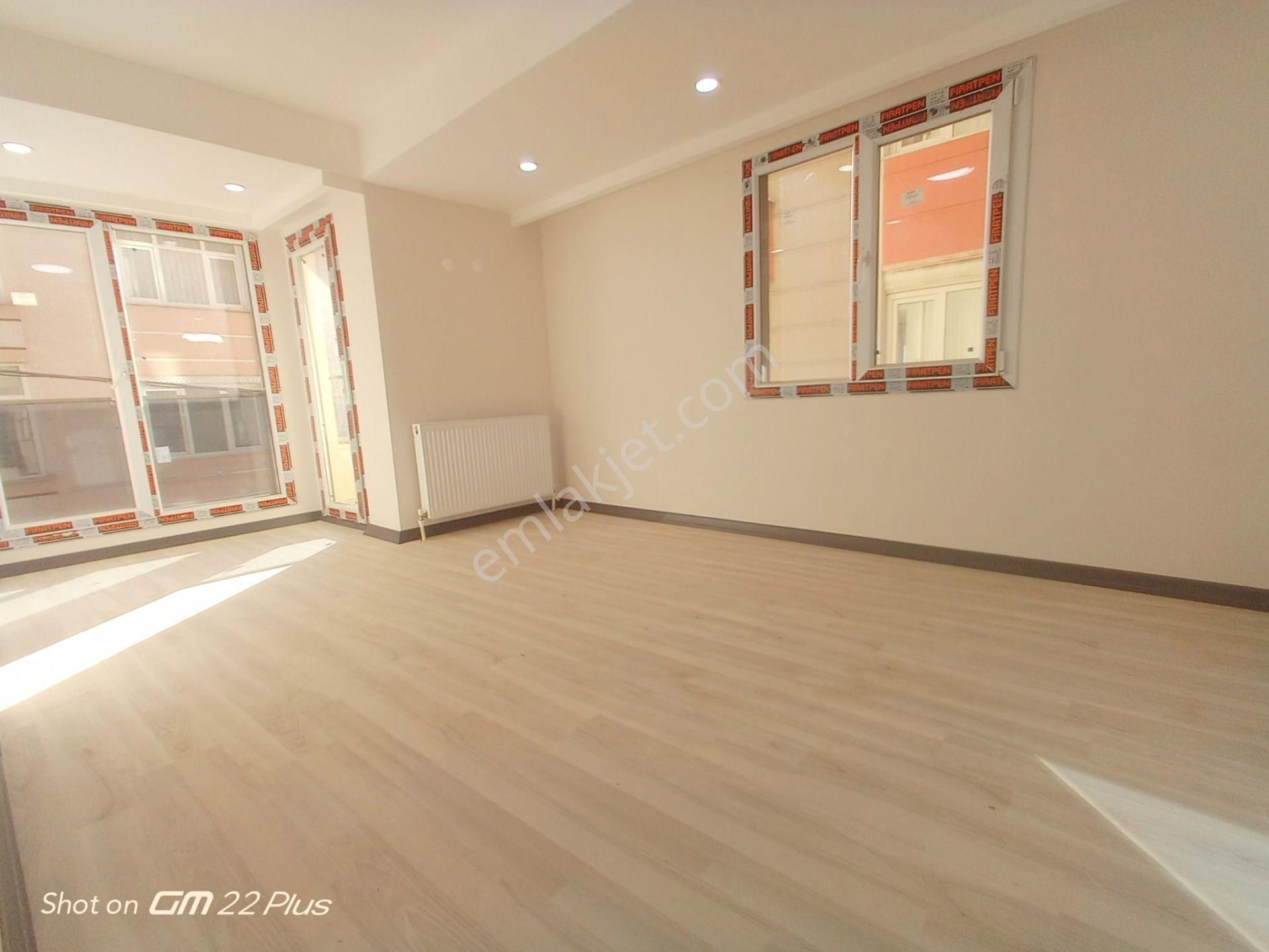 Bahcelievler Çobançeşmede Satlık 2+1 Arakat Sıfır Daire