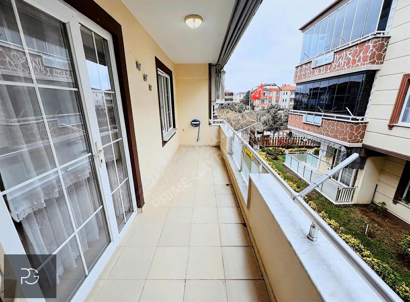 Taşınmaya Hazır! Havuzlu Sitede Ara Kat, Geniş, Eşyalı Daire!!! - Görsel 17