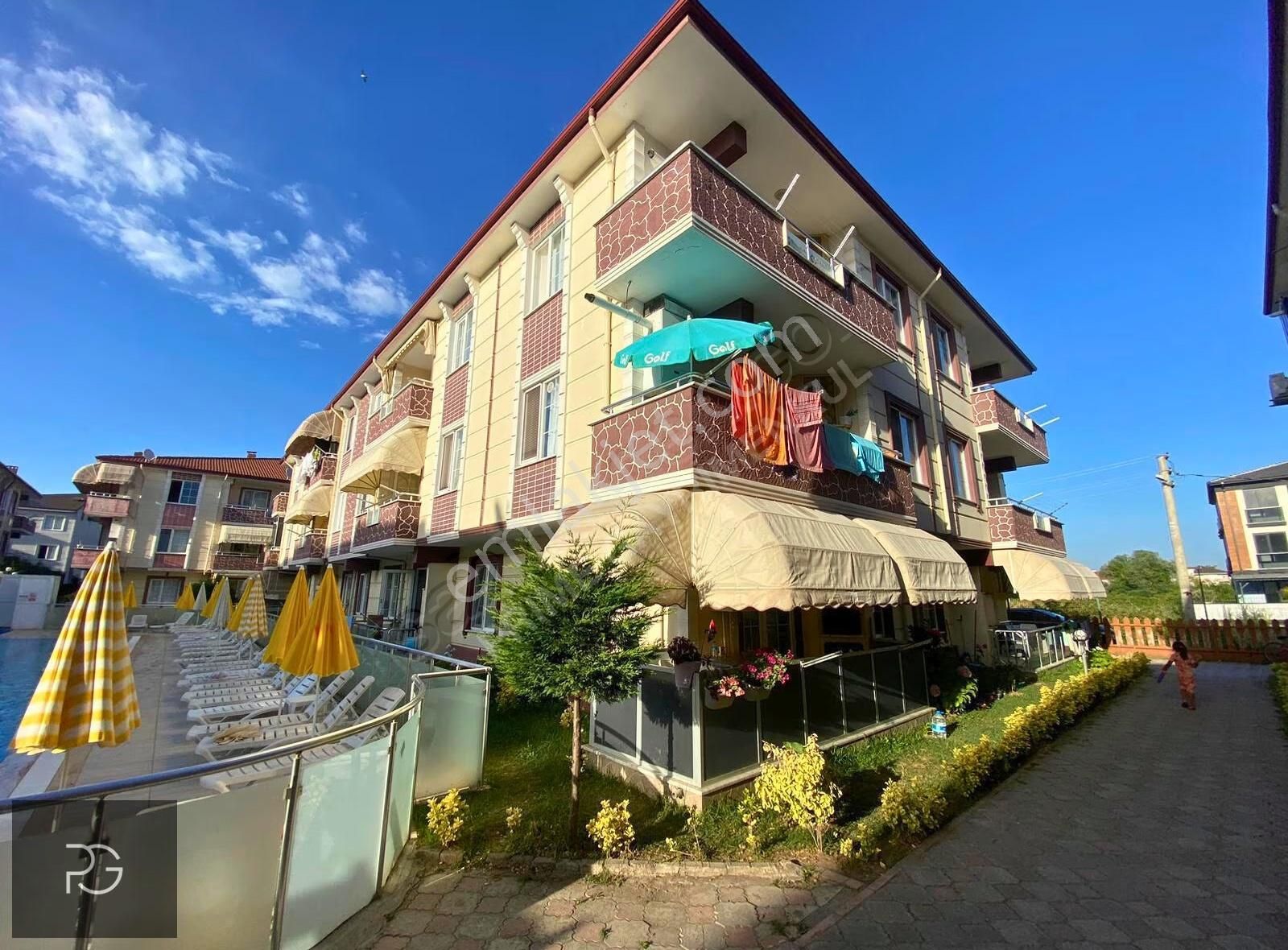 Taşınmaya Hazır! Havuzlu Sitede Ara Kat, Geniş, Eşyalı Daire!!! - Görsel 28