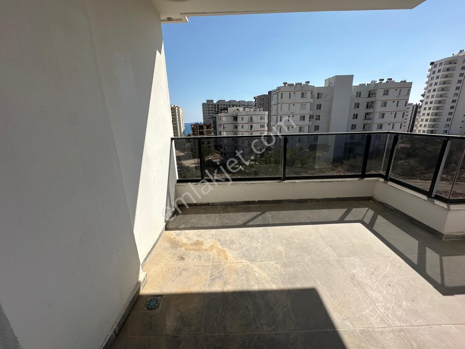 Erdemli Ayaş'ta Sıfır, Deniz Manzaralı 1+1 Site İçi Daire - Görsel 11