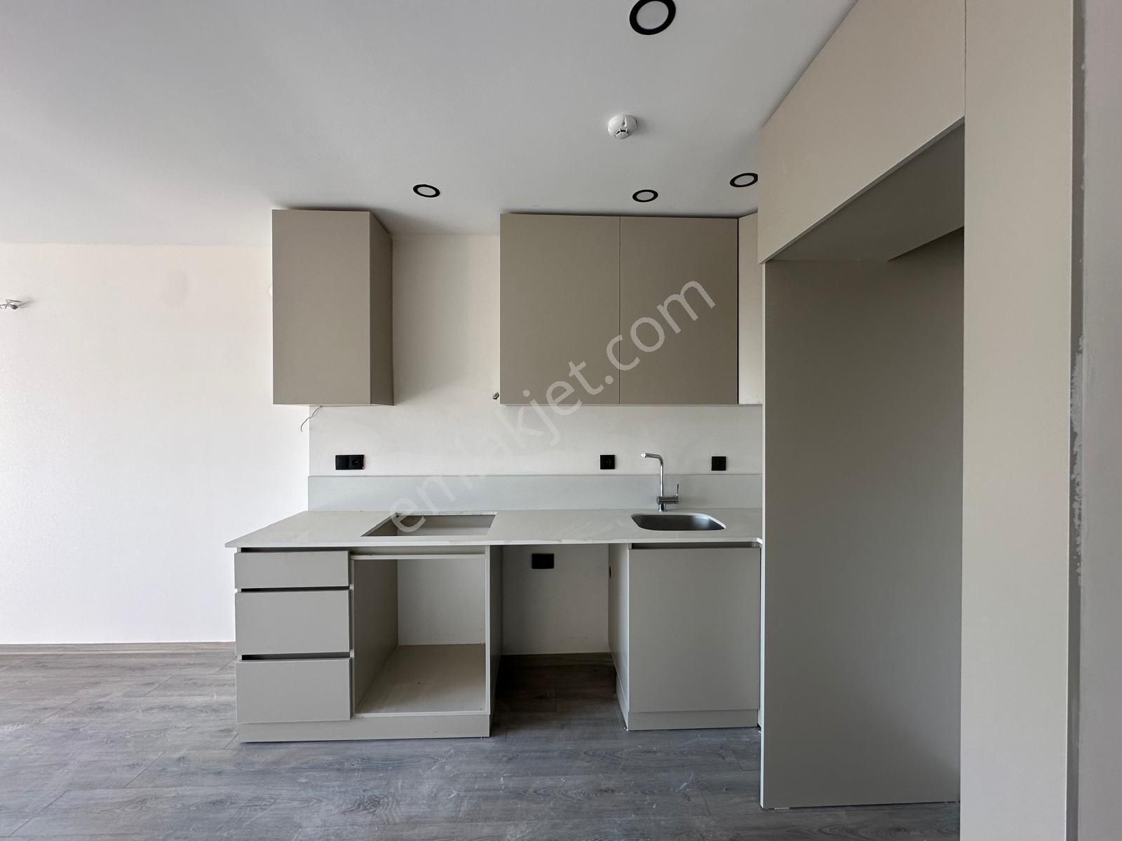 Erdemli Ayaş'ta Sıfır, Deniz Manzaralı 1+1 Site İçi Daire - Görsel 4