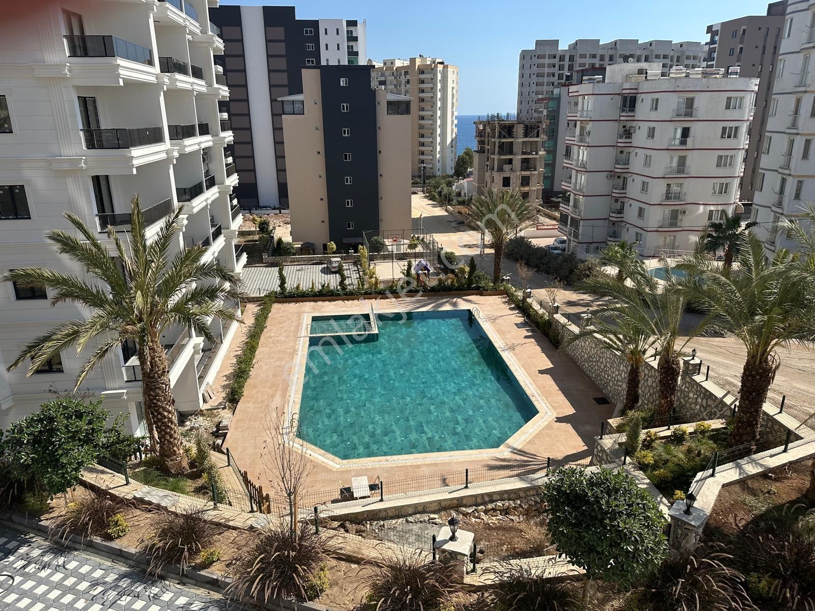 Erdemli Ayaş'ta Sıfır, Deniz Manzaralı 1+1 Site İçi Daire - Görsel 14