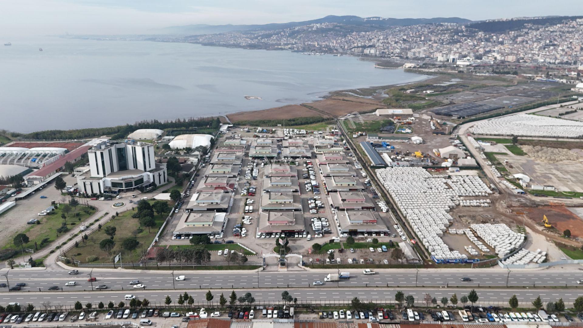 İzmit Galericiler Sitesi Satılık Dükkan Oto Ticaret Merkezi - Görsel 5
