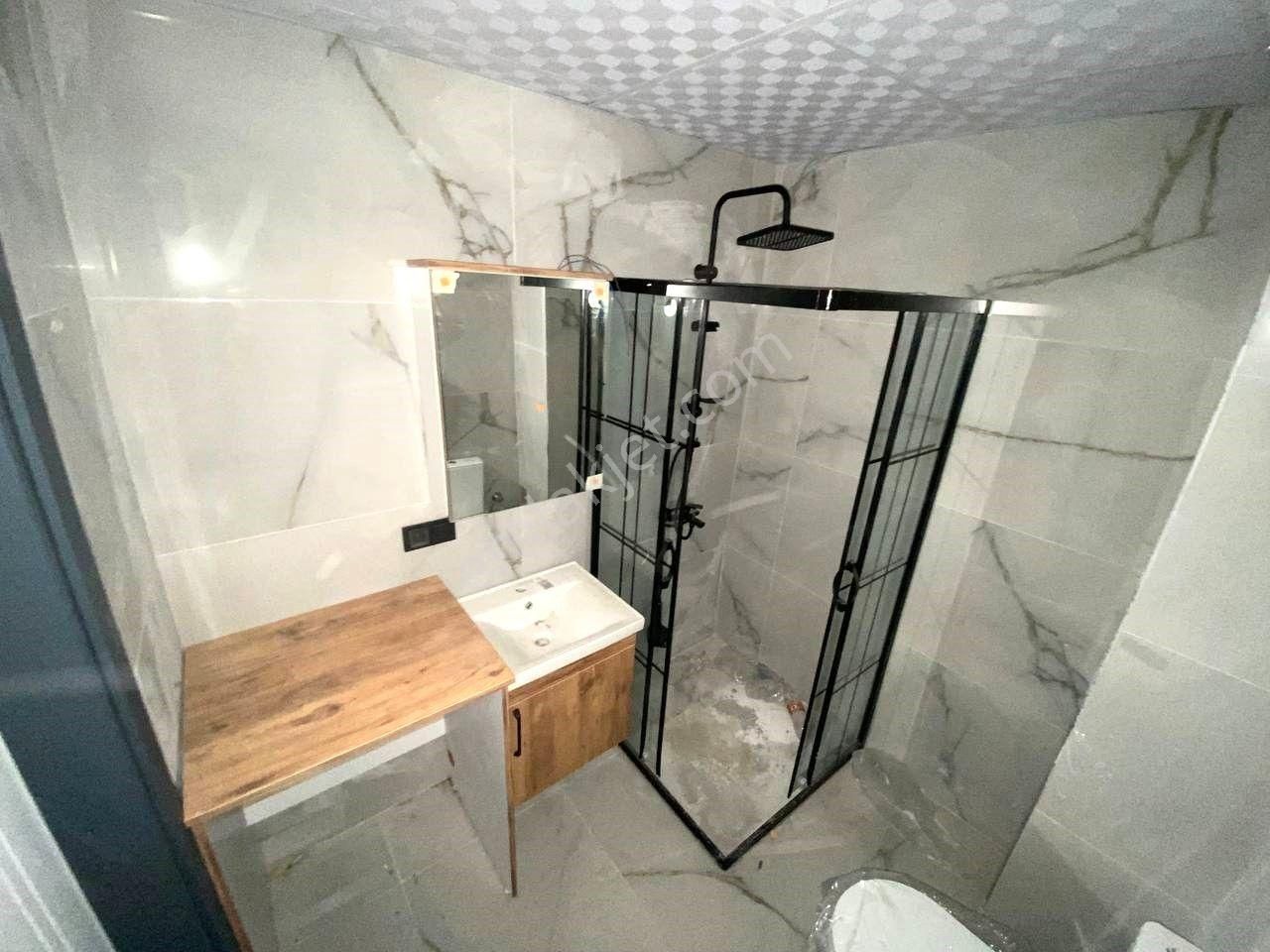 ꧁aktiften Cumhuriyette Şık Tasarımlı Öne Cephe Geniş Balkonlu 1+1 Satılık Daire - Görsel 14