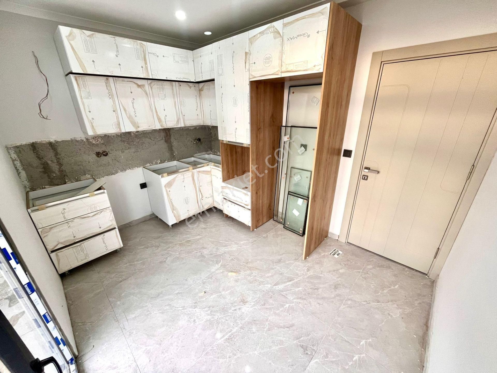 Yükselden Satılık Edremitte 'özel Otoparklı Bahçeli Ultra Lüx' 4+1 Villa - Görsel 2