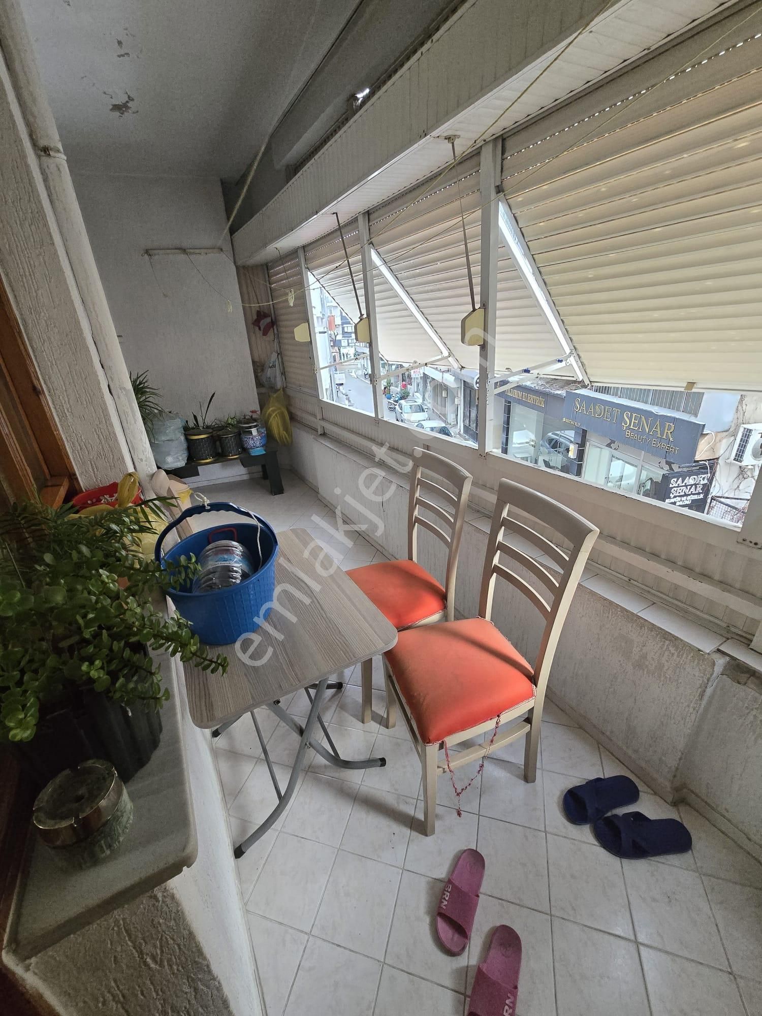 Satılık Mithatpaşada 3+1 160 M2 Jeotermalli Panjurlu Geniş Daire - Görsel 7