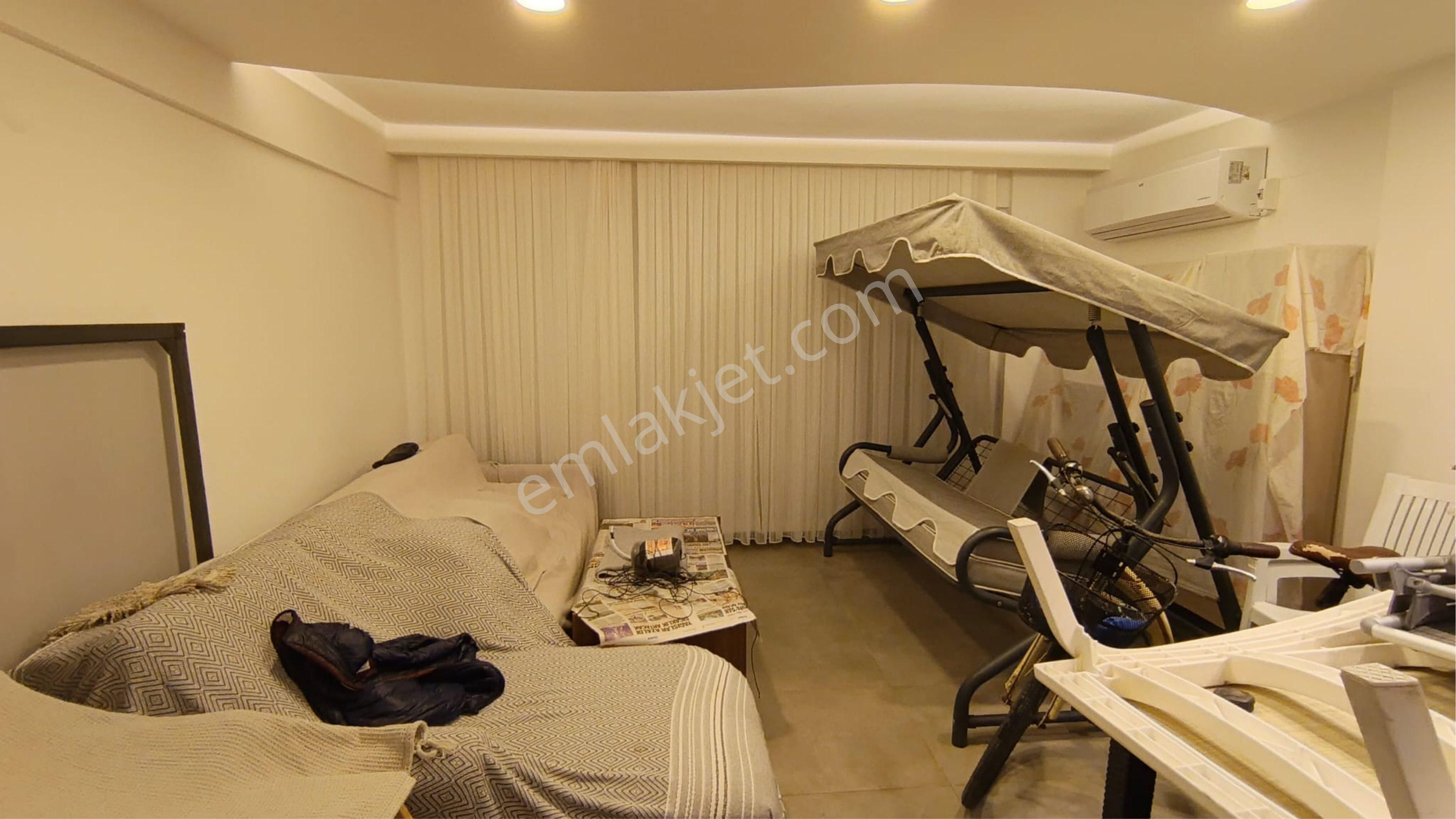 Sahil Siteleri Yolun Altında Köşe İkiz Villa - Görsel 15