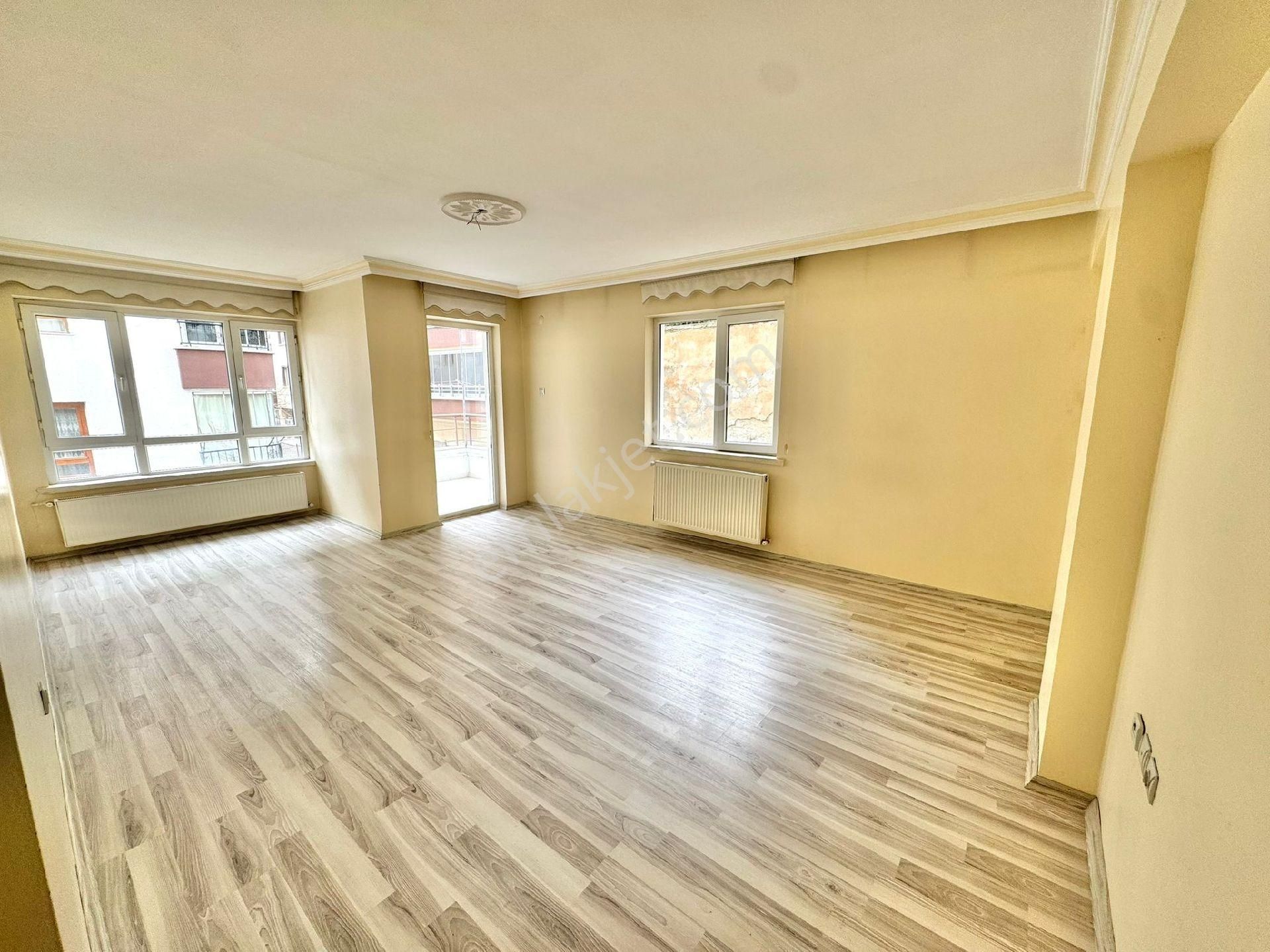 Karapürçek Mah Satılık 3+1 Kat Konumlu Asansörlü Yüksek Kot Uçaklı Park Mevkii - Görsel 26