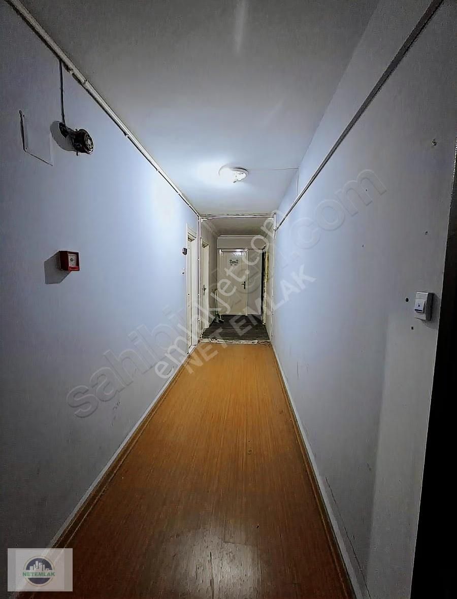 Metro Ve Metrobüse Yakın Şirin Evler Meydanda Ofis Büro - Görsel 16