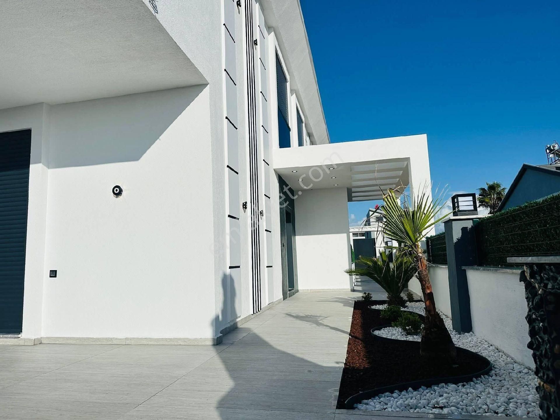 Didim Hisar’da Modern Mimari Ve Seçkin Bir Yaşam: Müstakil Havuzlu Lüks Villalar" - Görsel 7