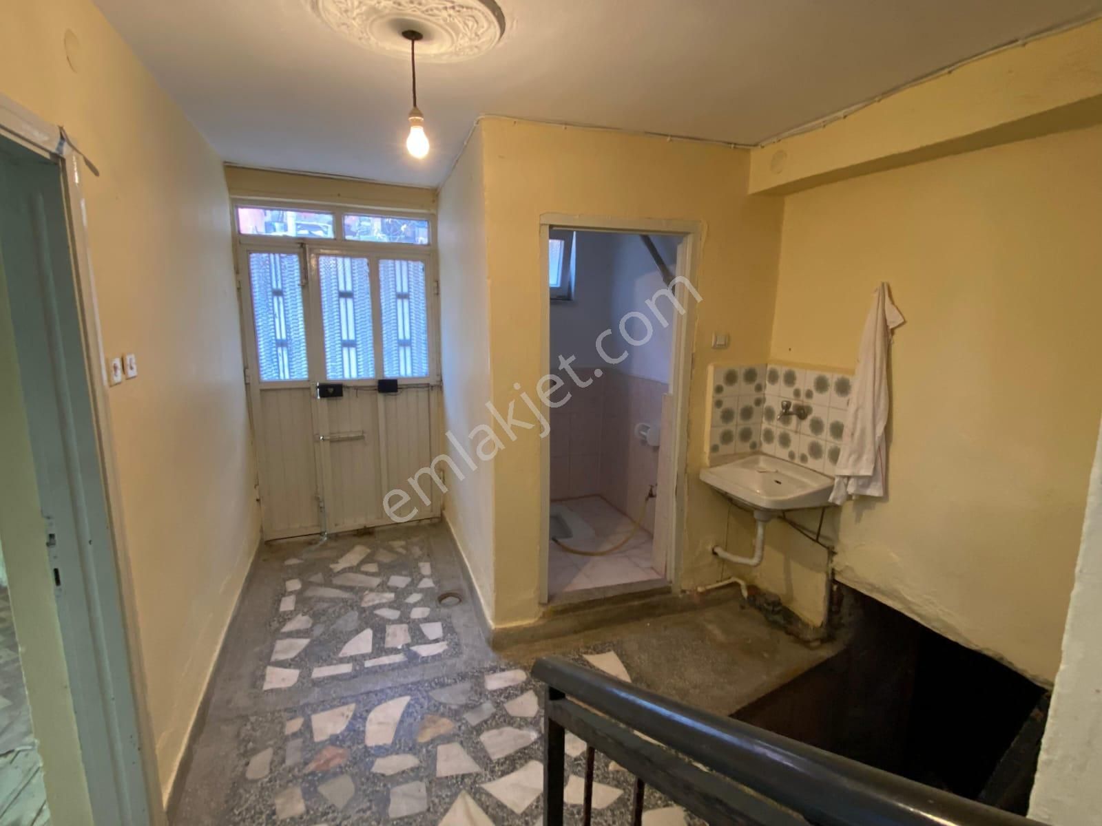 Akçay Emlak'tan Akşehir Yıldırım Mahallesinde Teraslı Satılık Müstakil Ev - Görsel 18