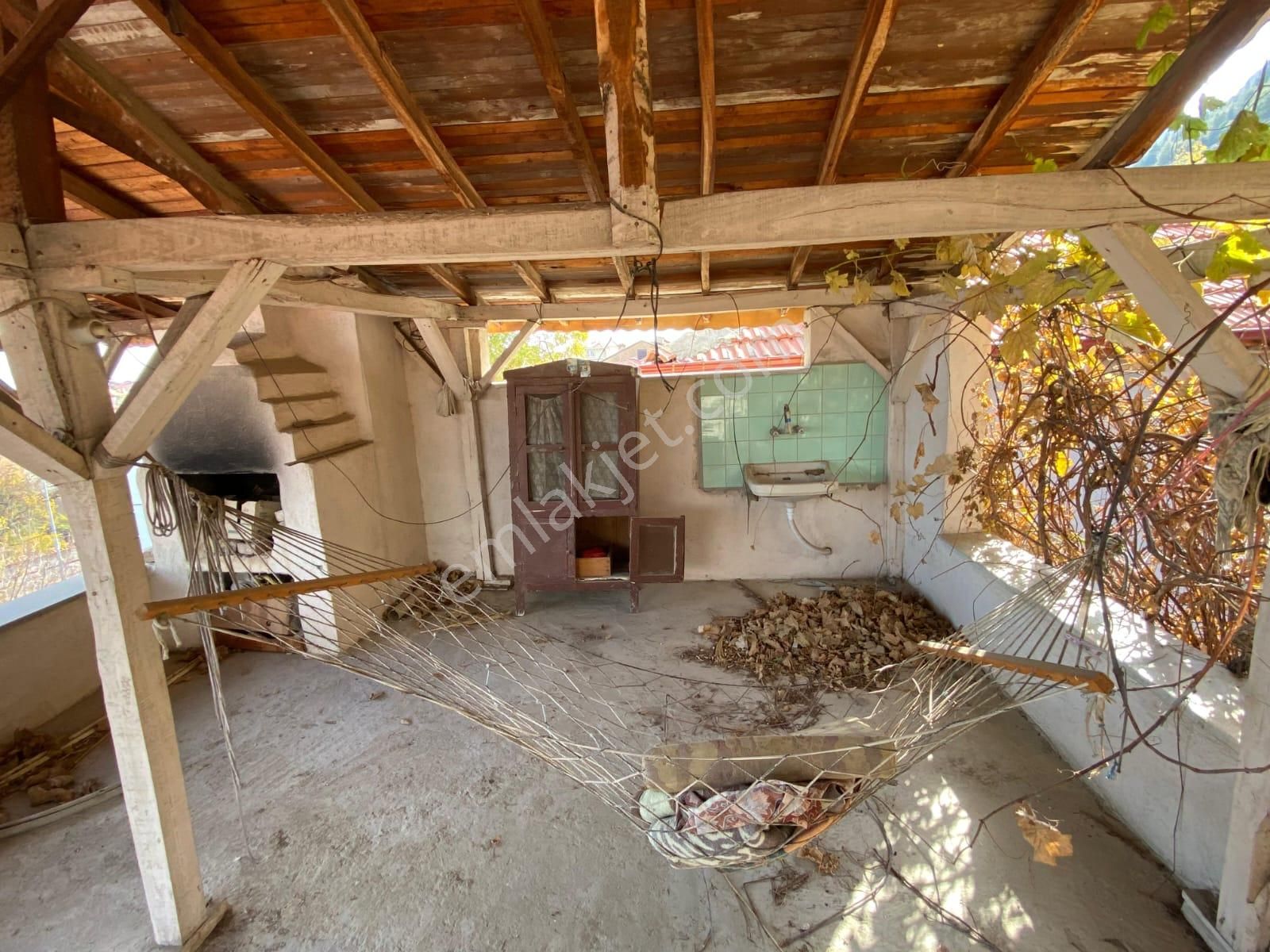 Akçay Emlak'tan Akşehir Yıldırım Mahallesinde Teraslı Satılık Müstakil Ev - Görsel 28