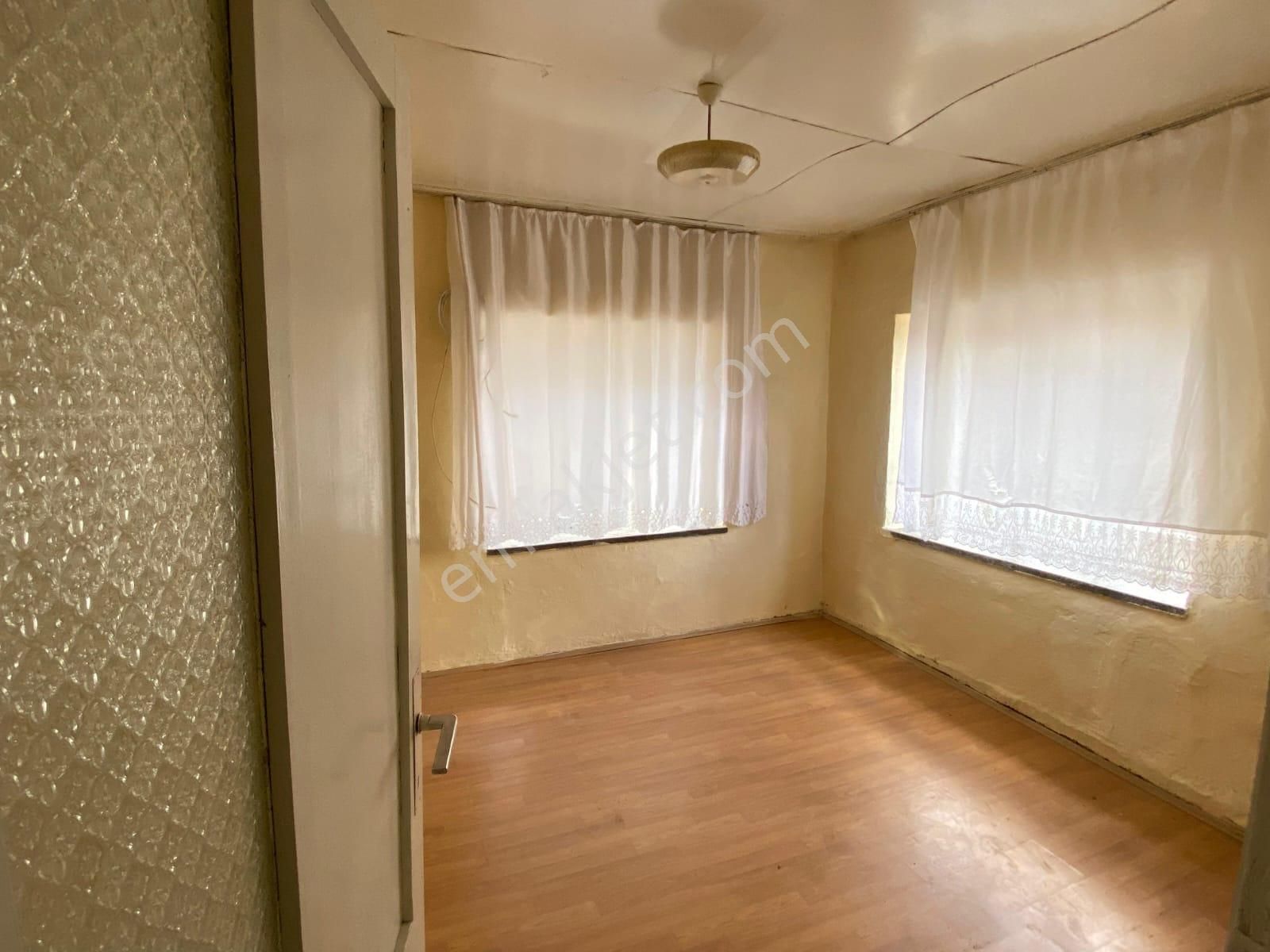 Akçay Emlak'tan Akşehir Yıldırım Mahallesinde Teraslı Satılık Müstakil Ev - Görsel 7