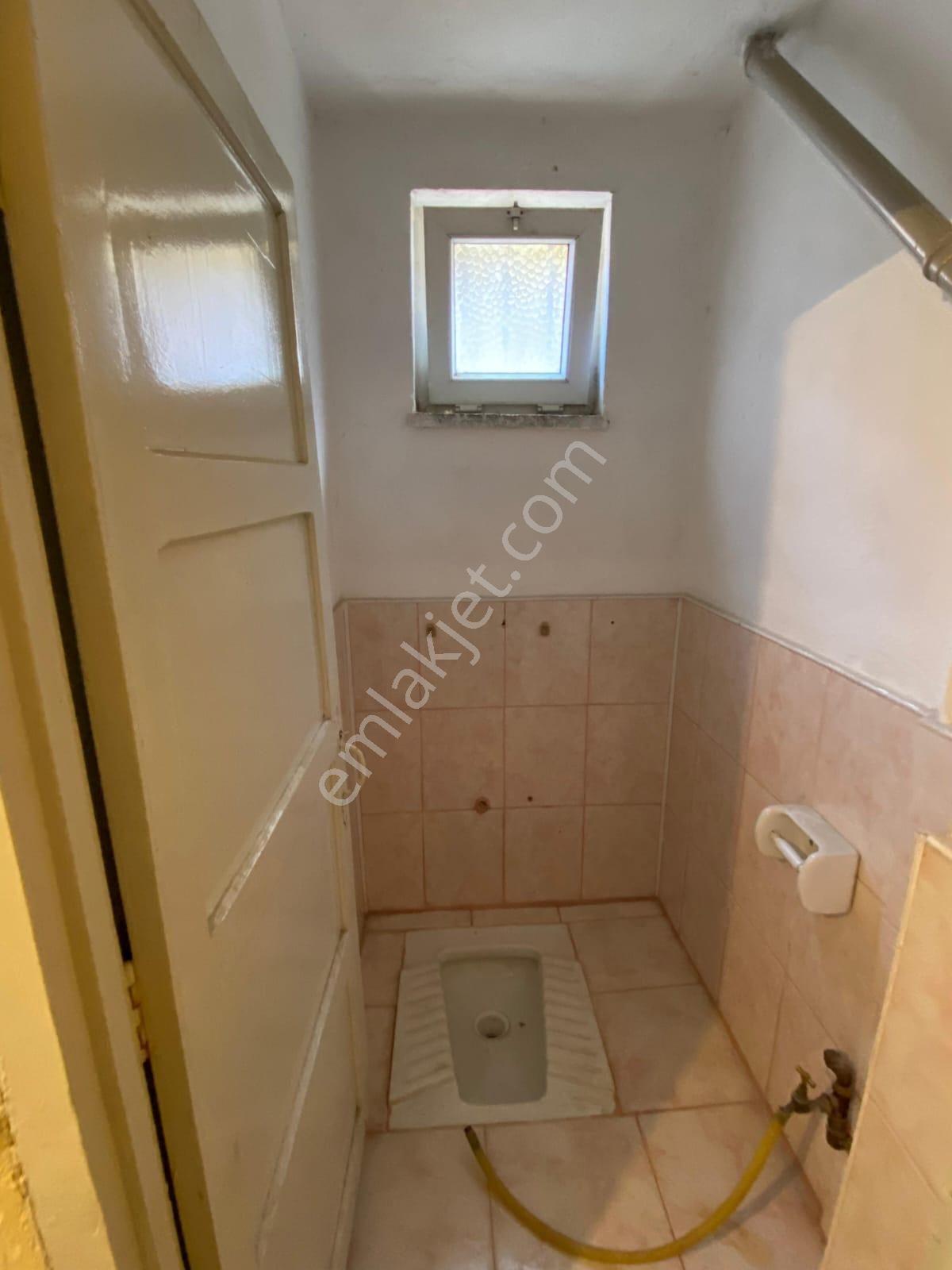 Akçay Emlak'tan Akşehir Yıldırım Mahallesinde Teraslı Satılık Müstakil Ev - Görsel 15