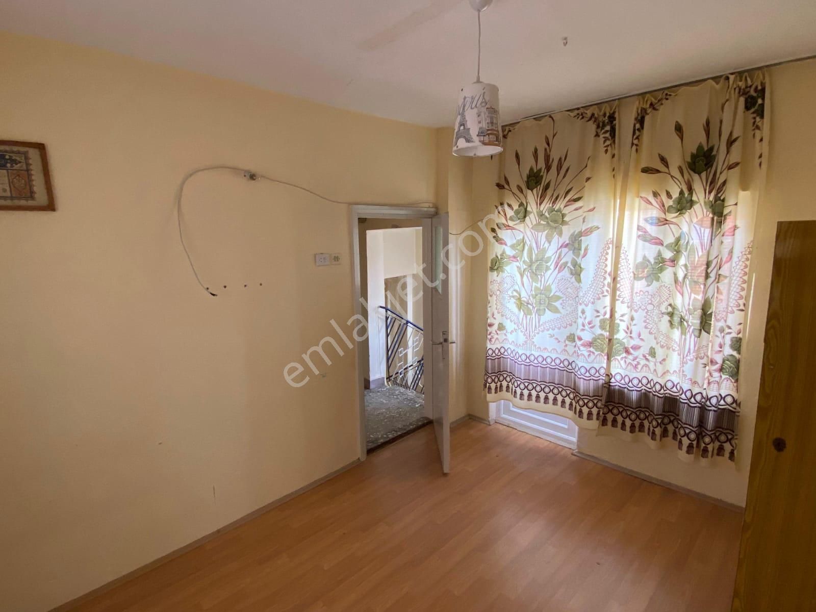 Akçay Emlak'tan Akşehir Yıldırım Mahallesinde Teraslı Satılık Müstakil Ev - Görsel 31