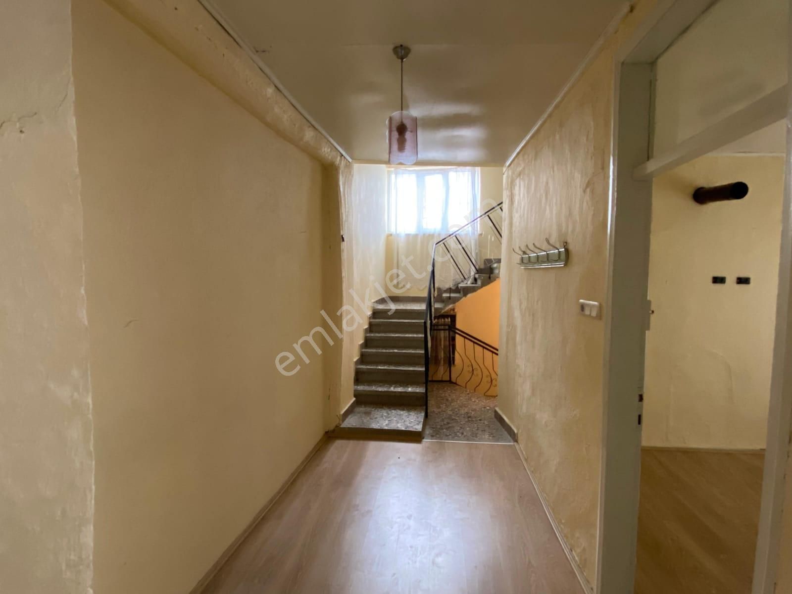 Akçay Emlak'tan Akşehir Yıldırım Mahallesinde Teraslı Satılık Müstakil Ev - Görsel 19